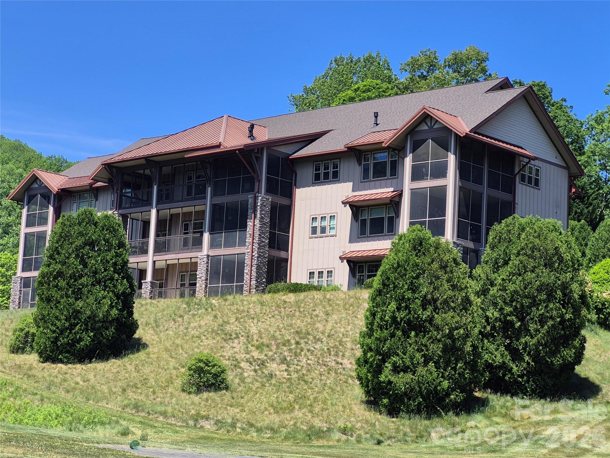 1564 Country Club Drive #B-301 — Maggie Valley