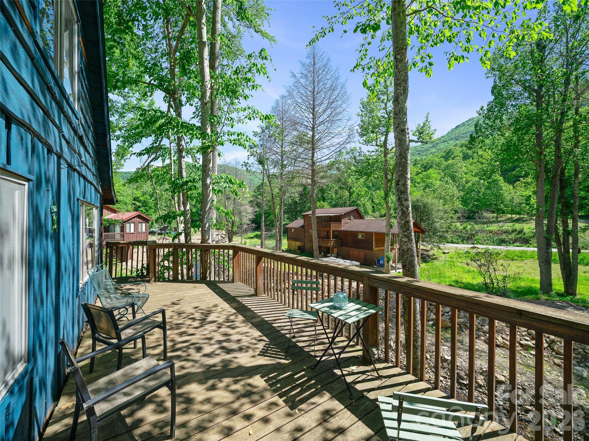 137 Mountain Farm Road — Burnsville