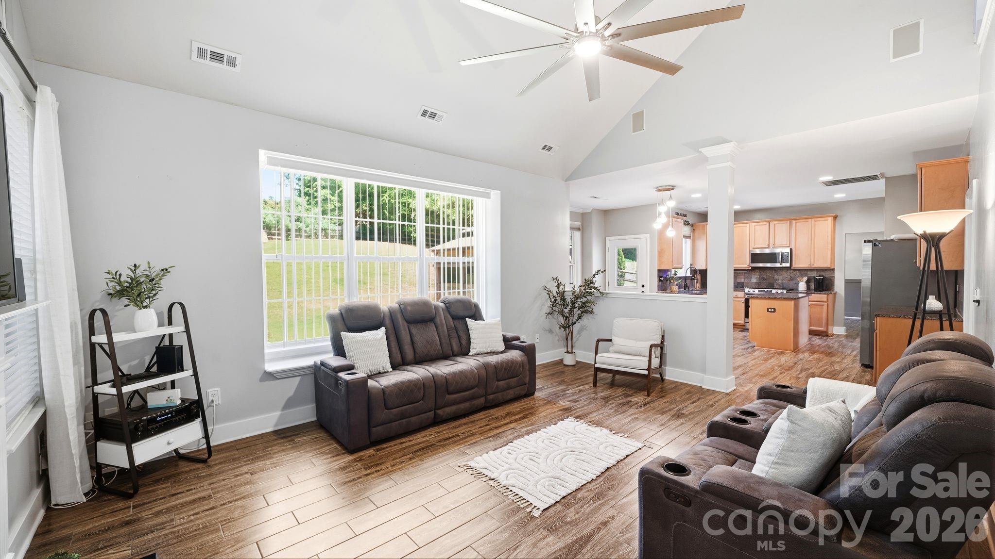 2480 N Legacy Park Boulevard — Fort Mill