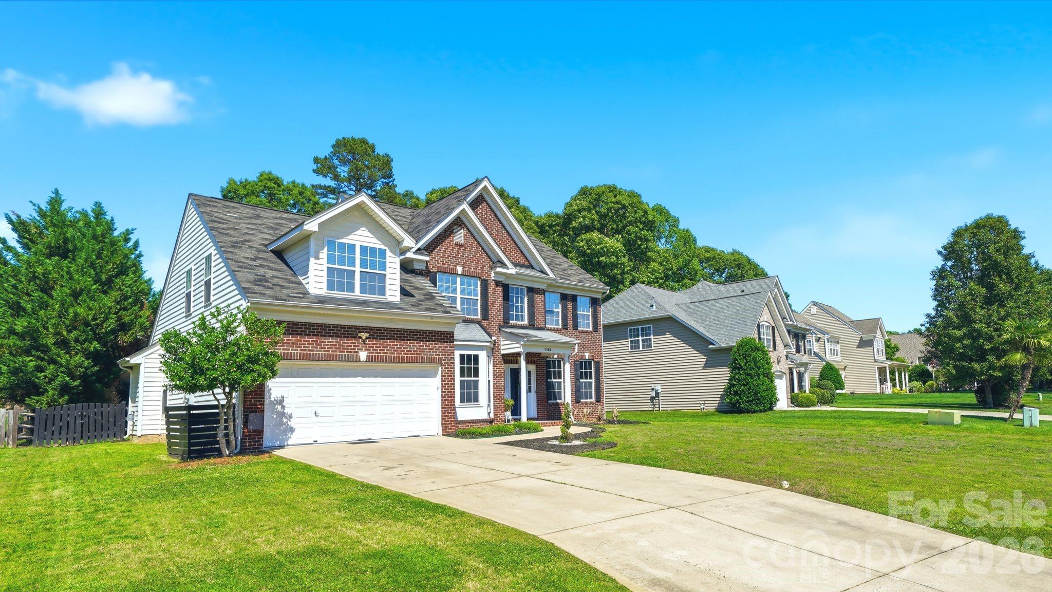 2480 N Legacy Park Boulevard — Fort Mill