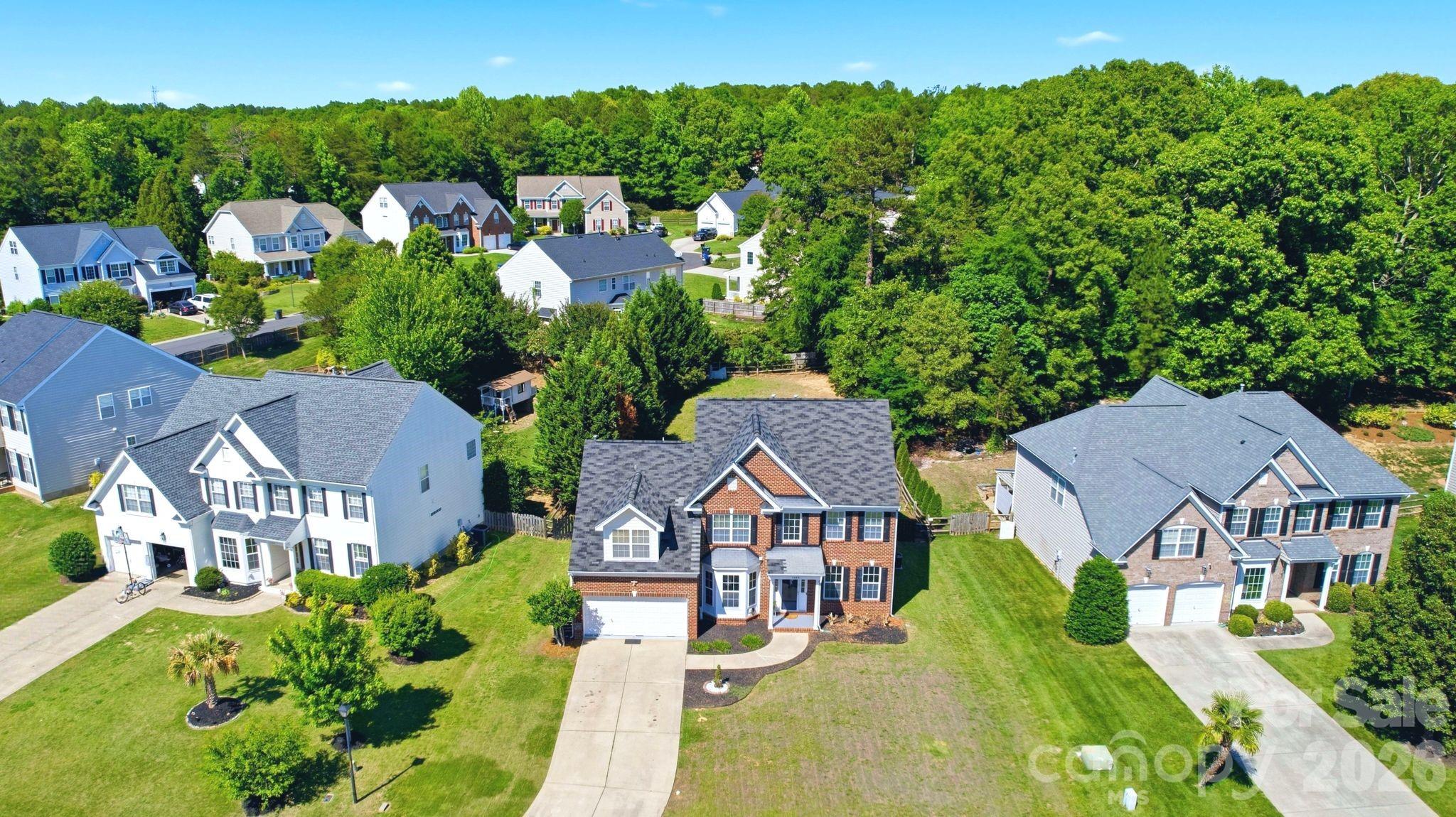 2480 N Legacy Park Boulevard — Fort Mill