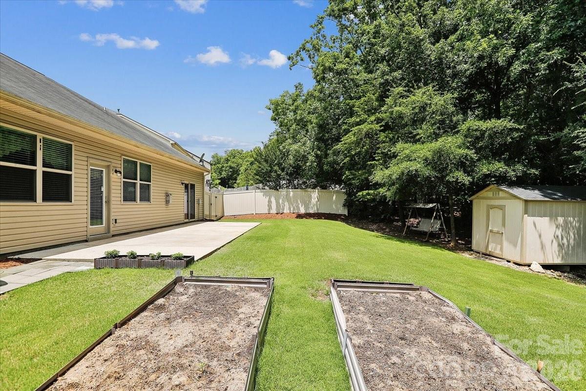 10214 Atkins Ridge Drive — Charlotte