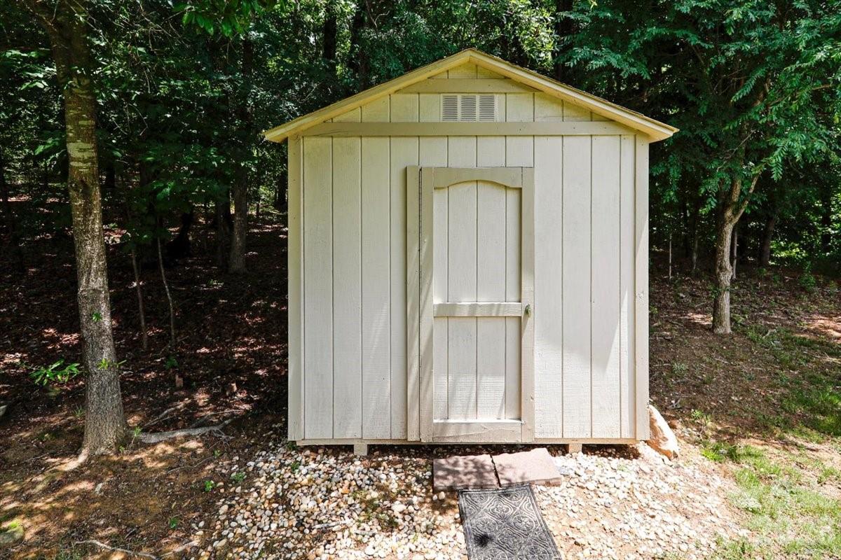 10214 Atkins Ridge Drive — Charlotte