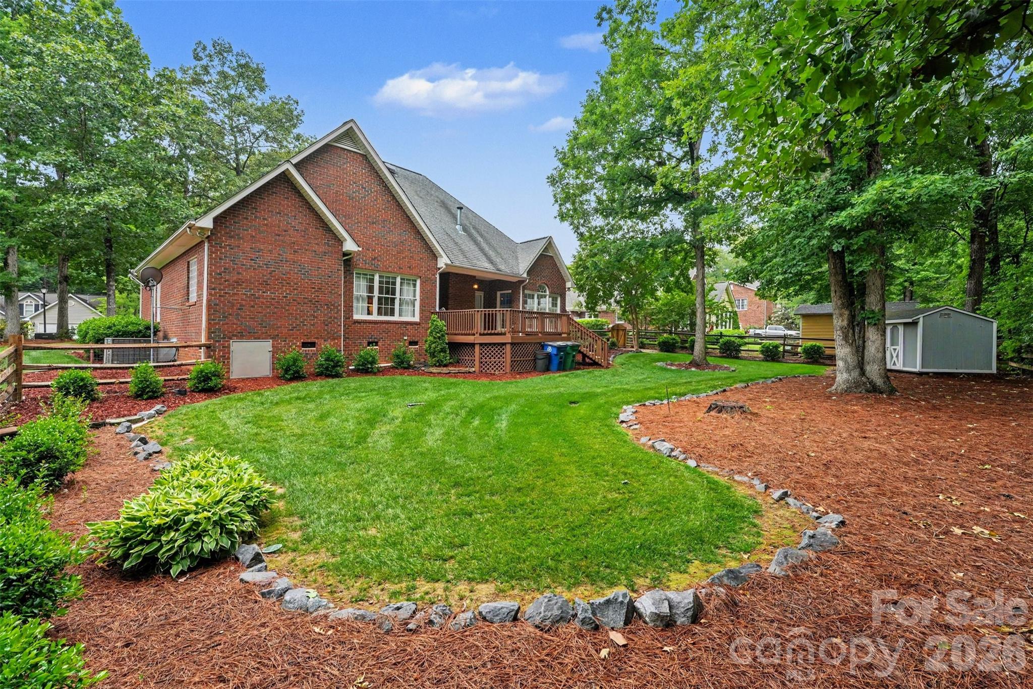 1320 Mill Race Lane — Matthews