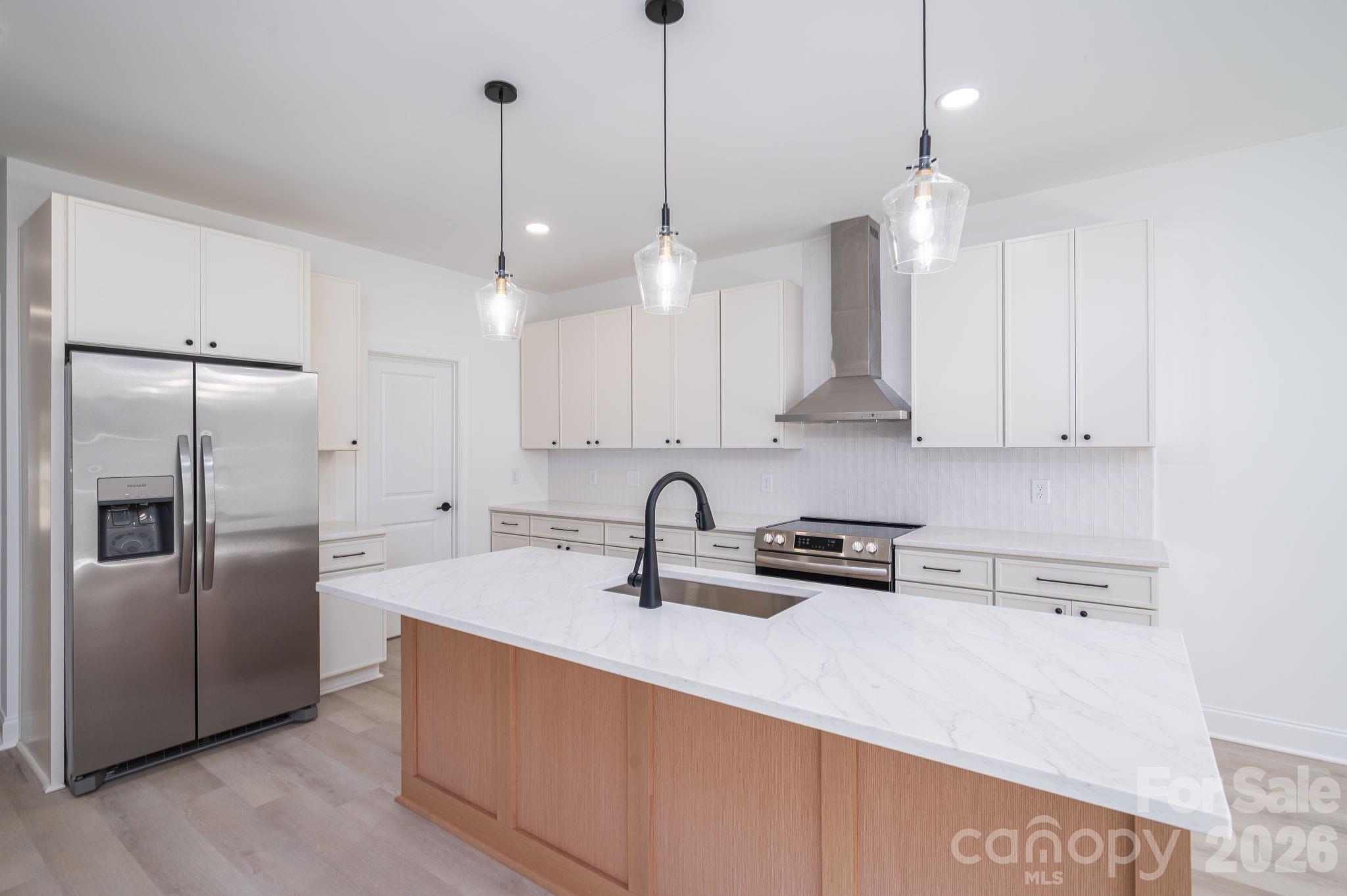 423 S Pinchback Avenue — Bessemer City