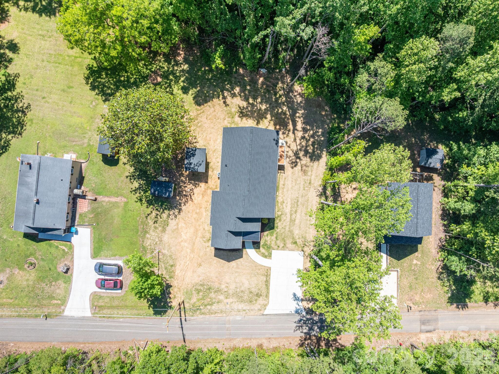 423 S Pinchback Avenue — Bessemer City