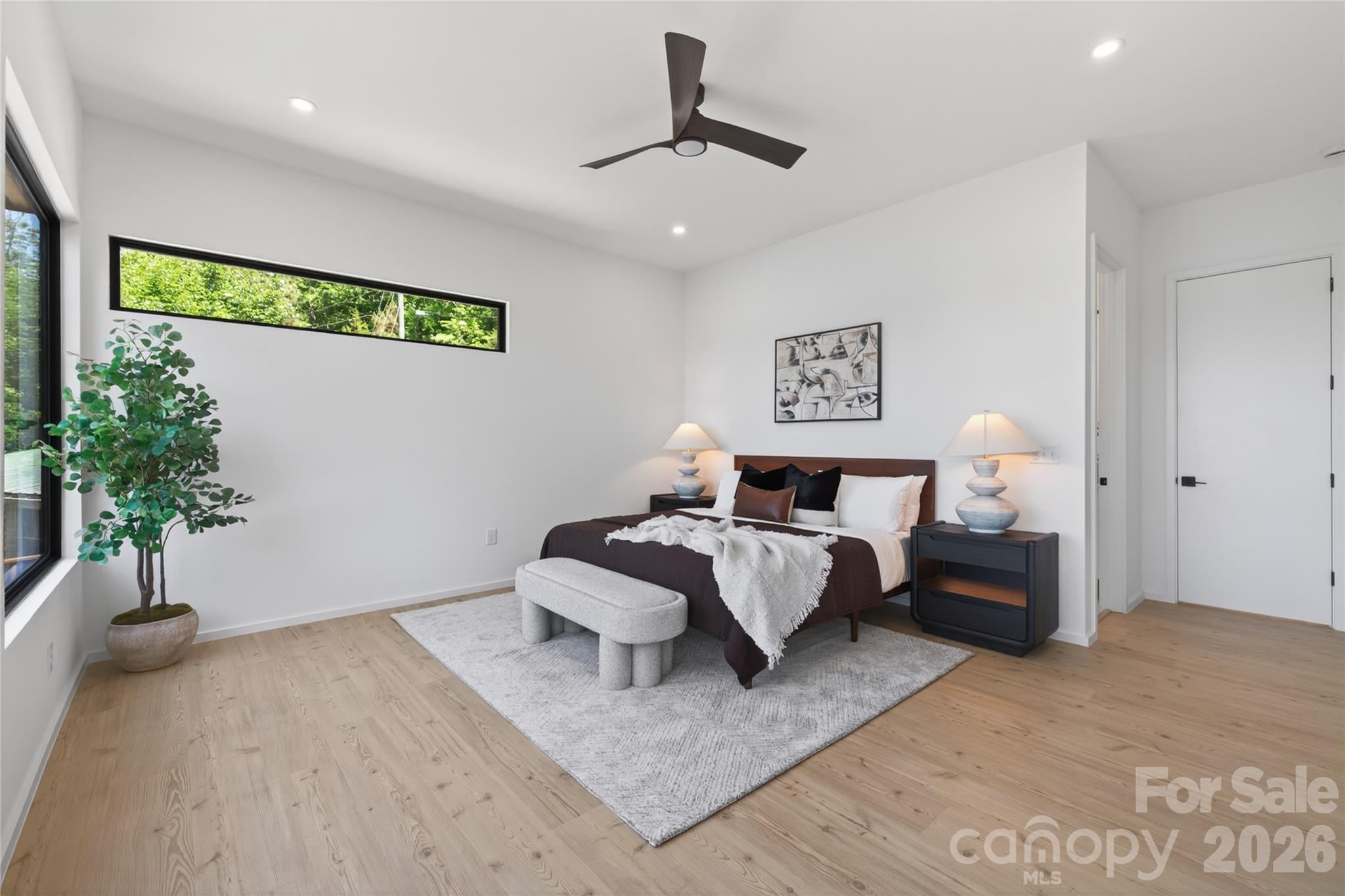115 High Shores Road — Norwood