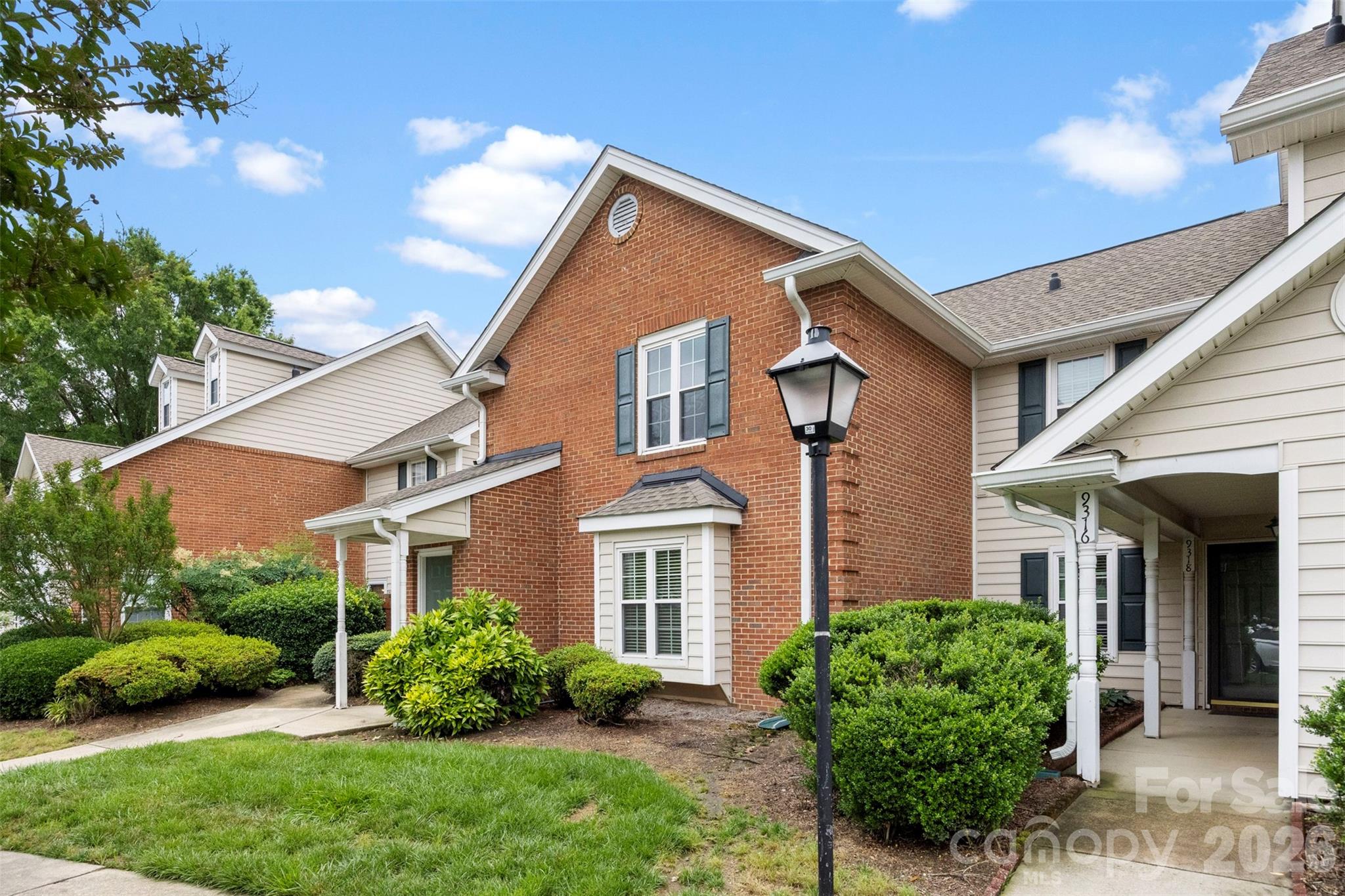 9320 South Vicksburg Park Court — Charlotte