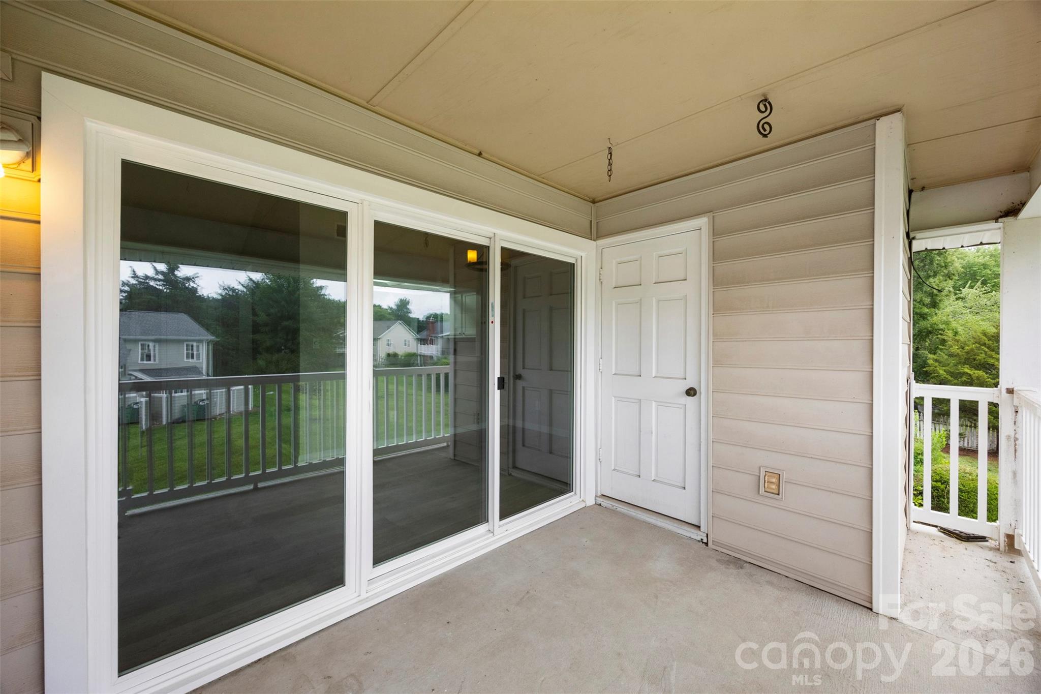 9320 South Vicksburg Park Court — Charlotte