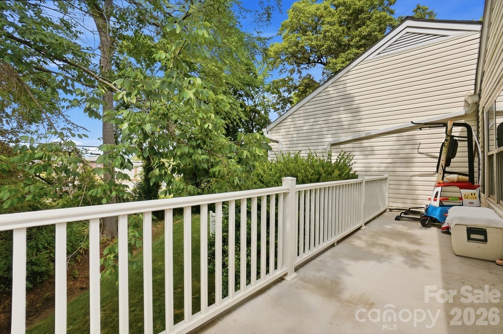 8501 Pine Thicket Court — Charlotte