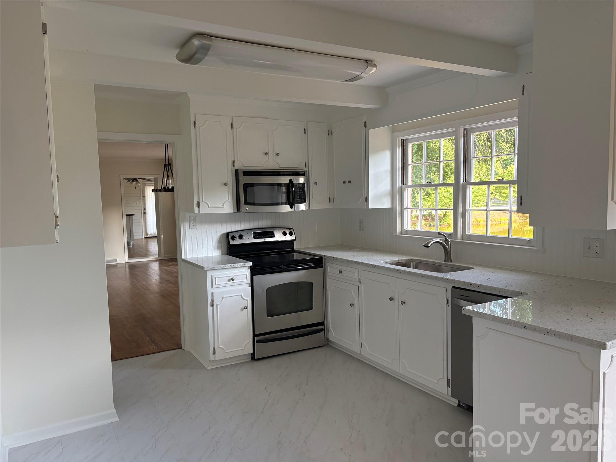 622 S Carolina Avenue — Statesville