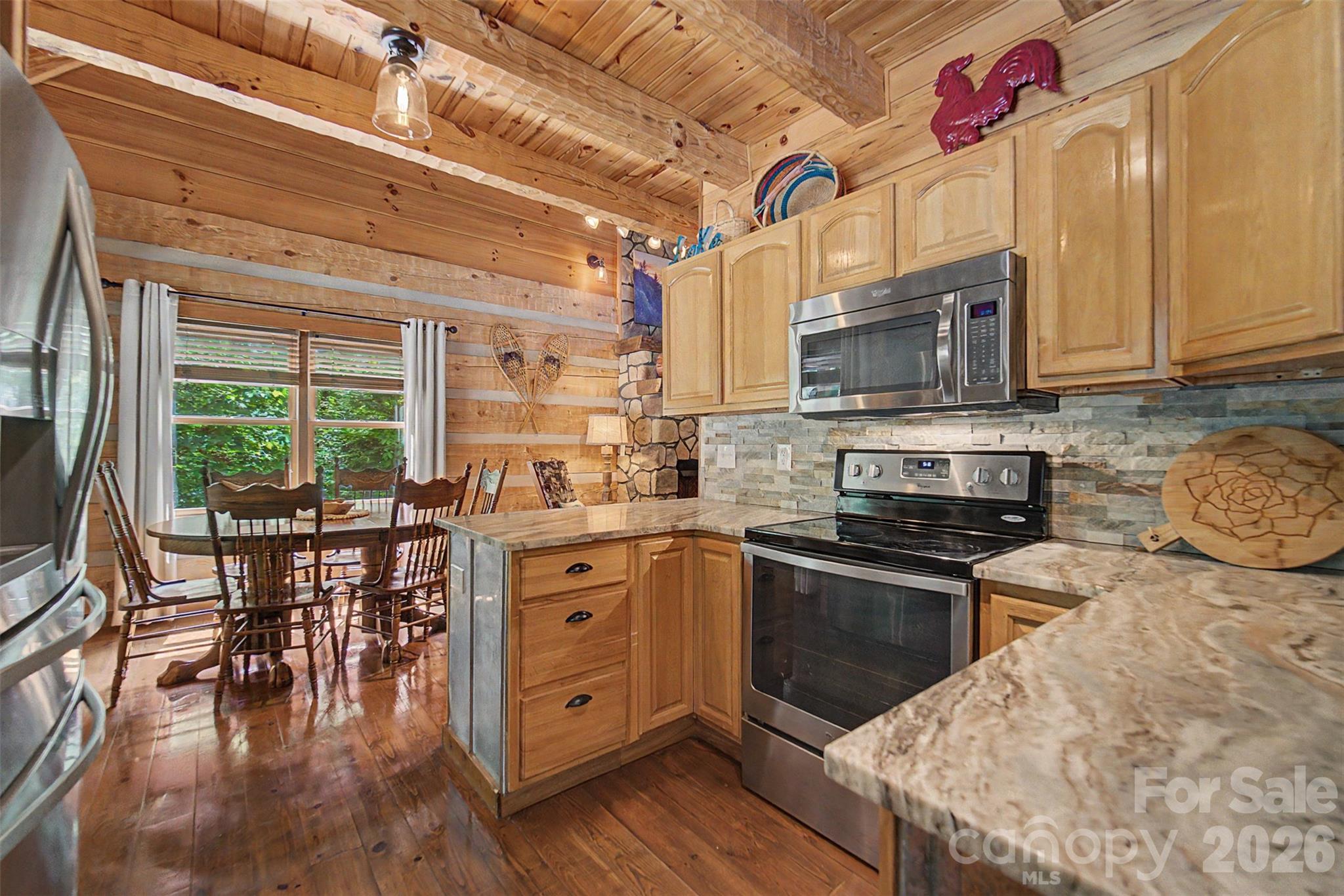 468 Old Yellow Branch Road — Robbinsville