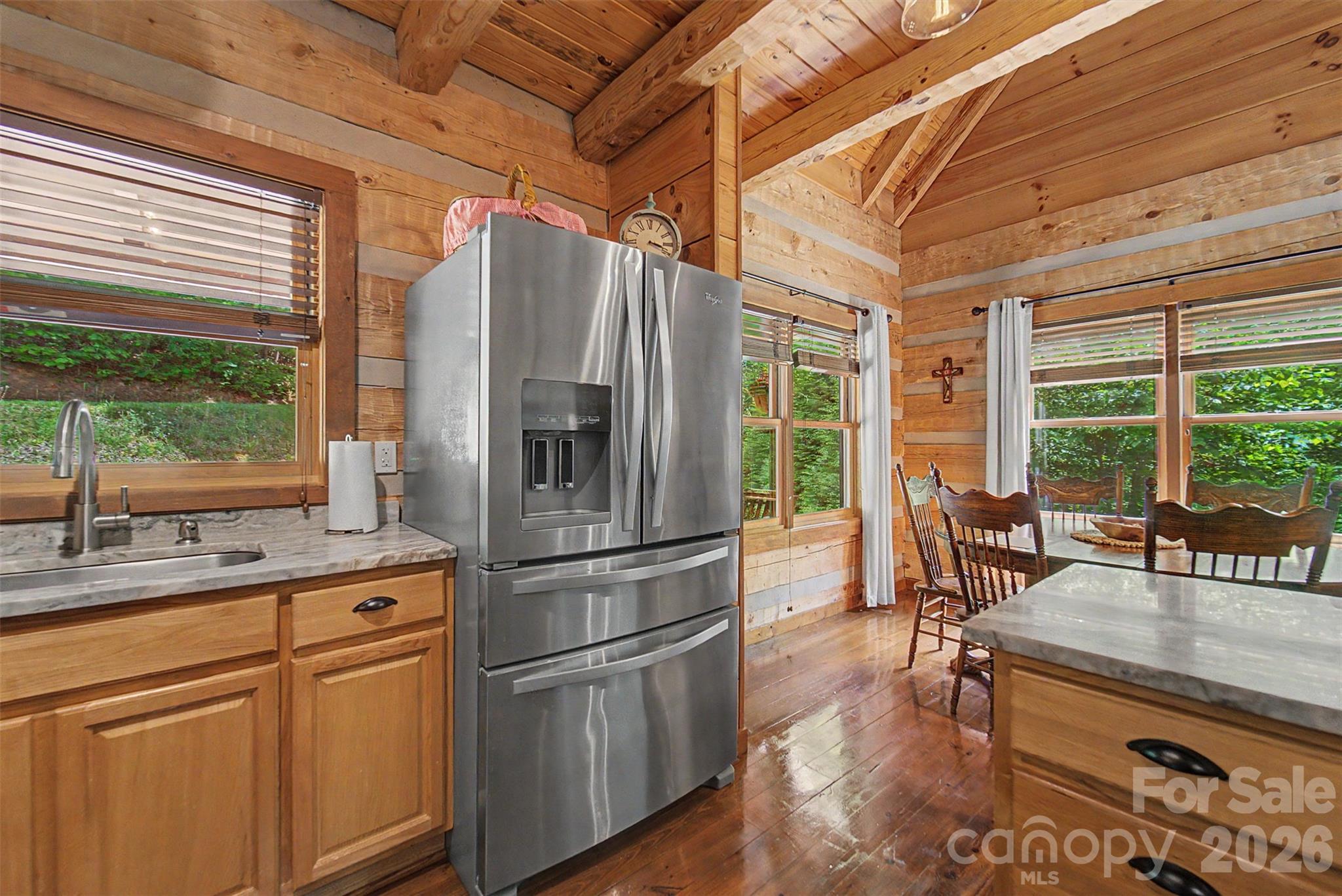 468 Old Yellow Branch Road — Robbinsville