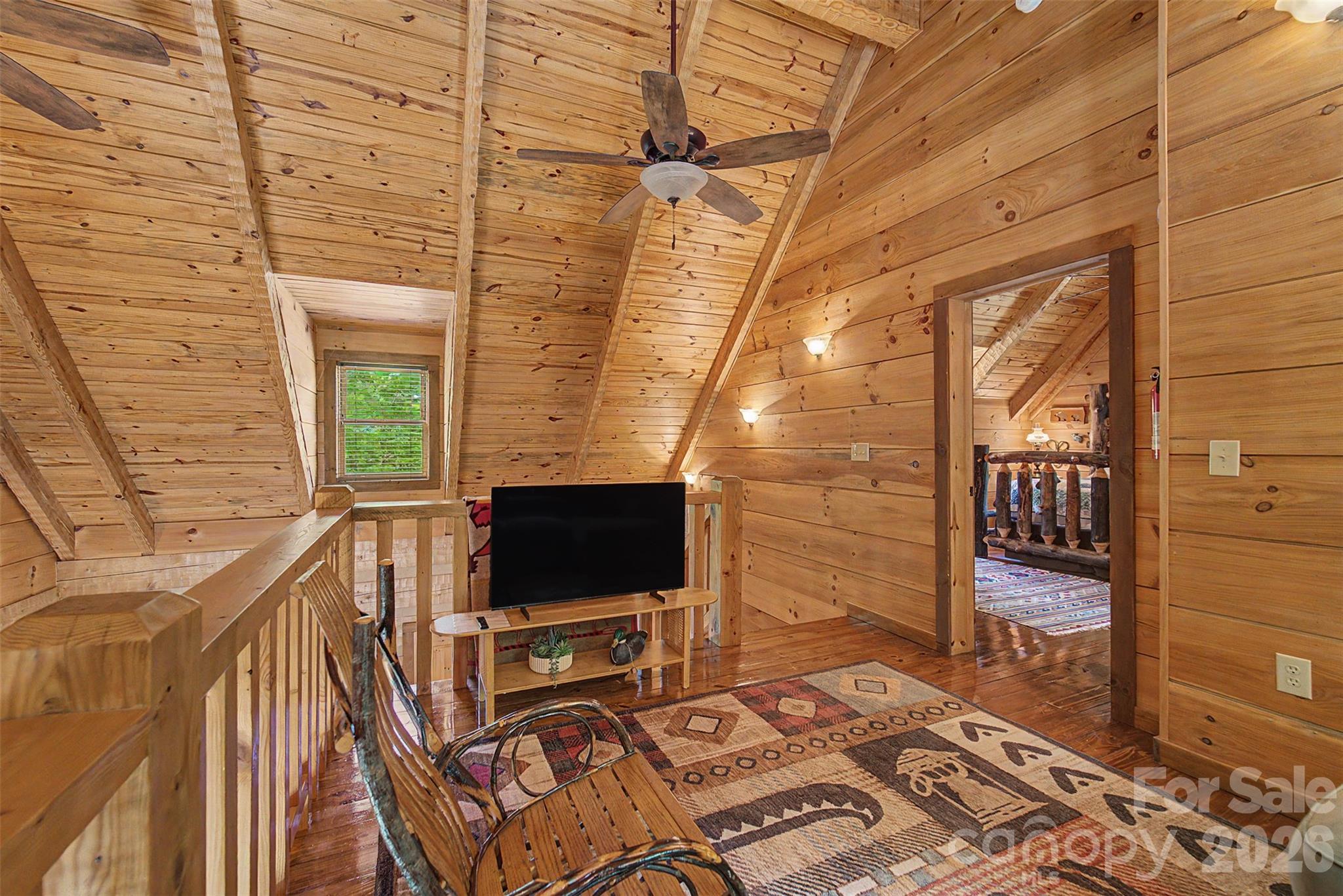 468 Old Yellow Branch Road — Robbinsville