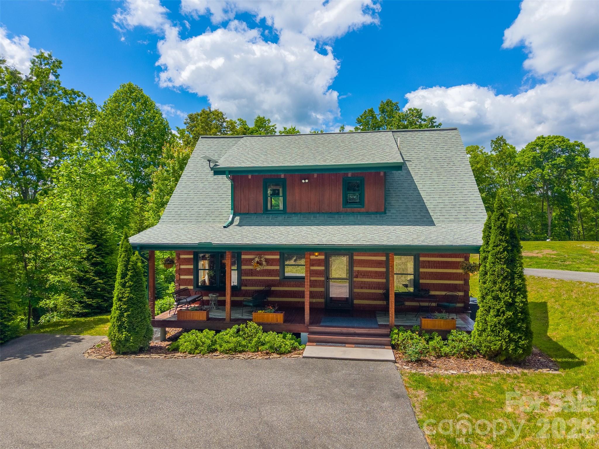 468 Old Yellow Branch Road — Robbinsville