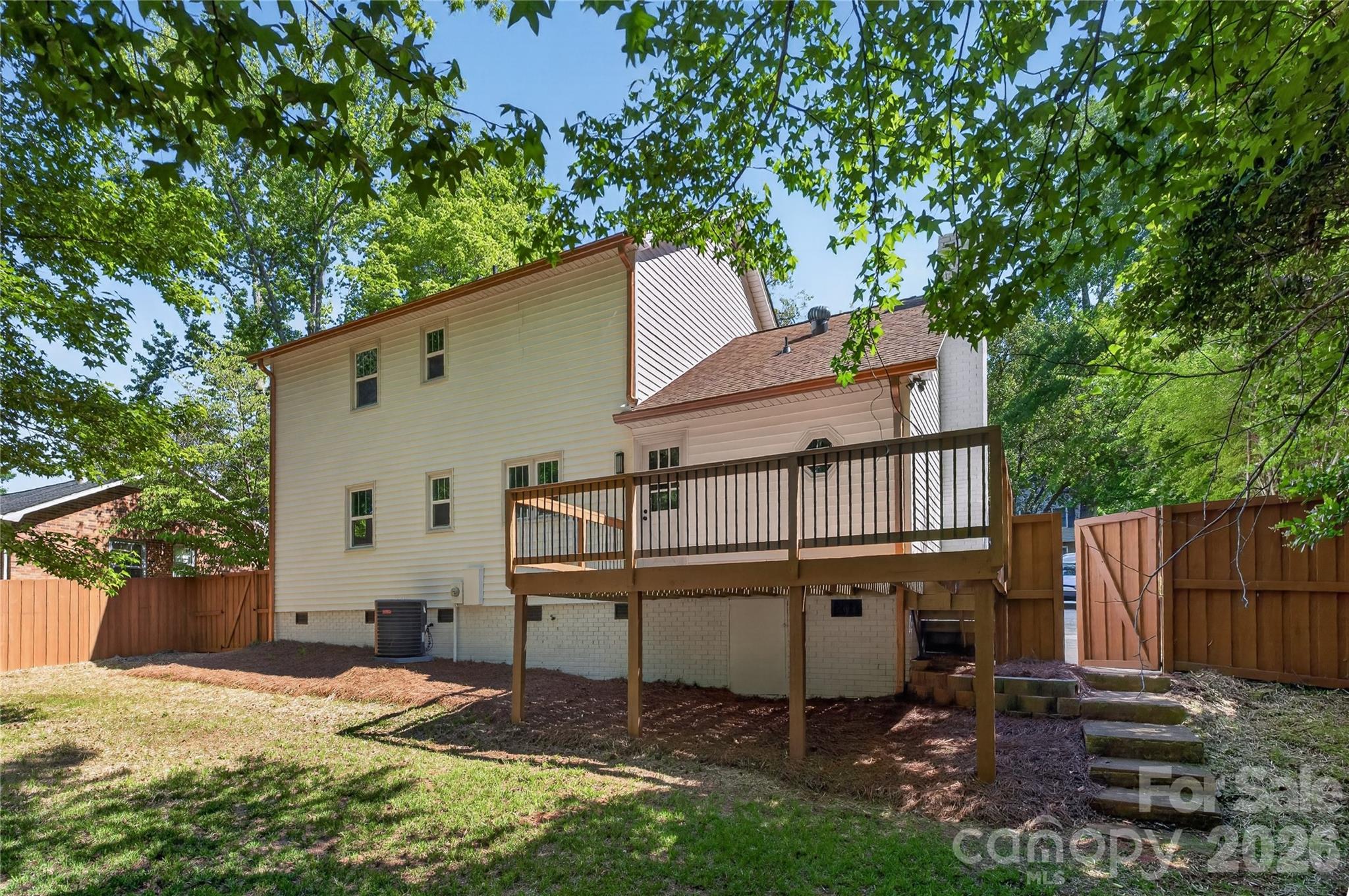 7407 Limerick Drive — Charlotte