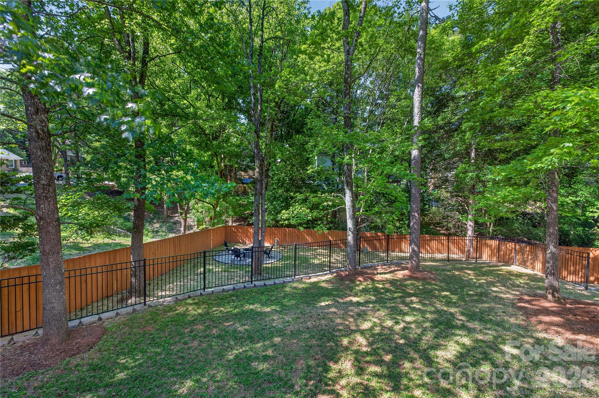 7407 Limerick Drive — Charlotte