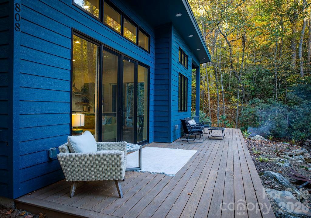 808 Mountain Cove Road — Hendersonville