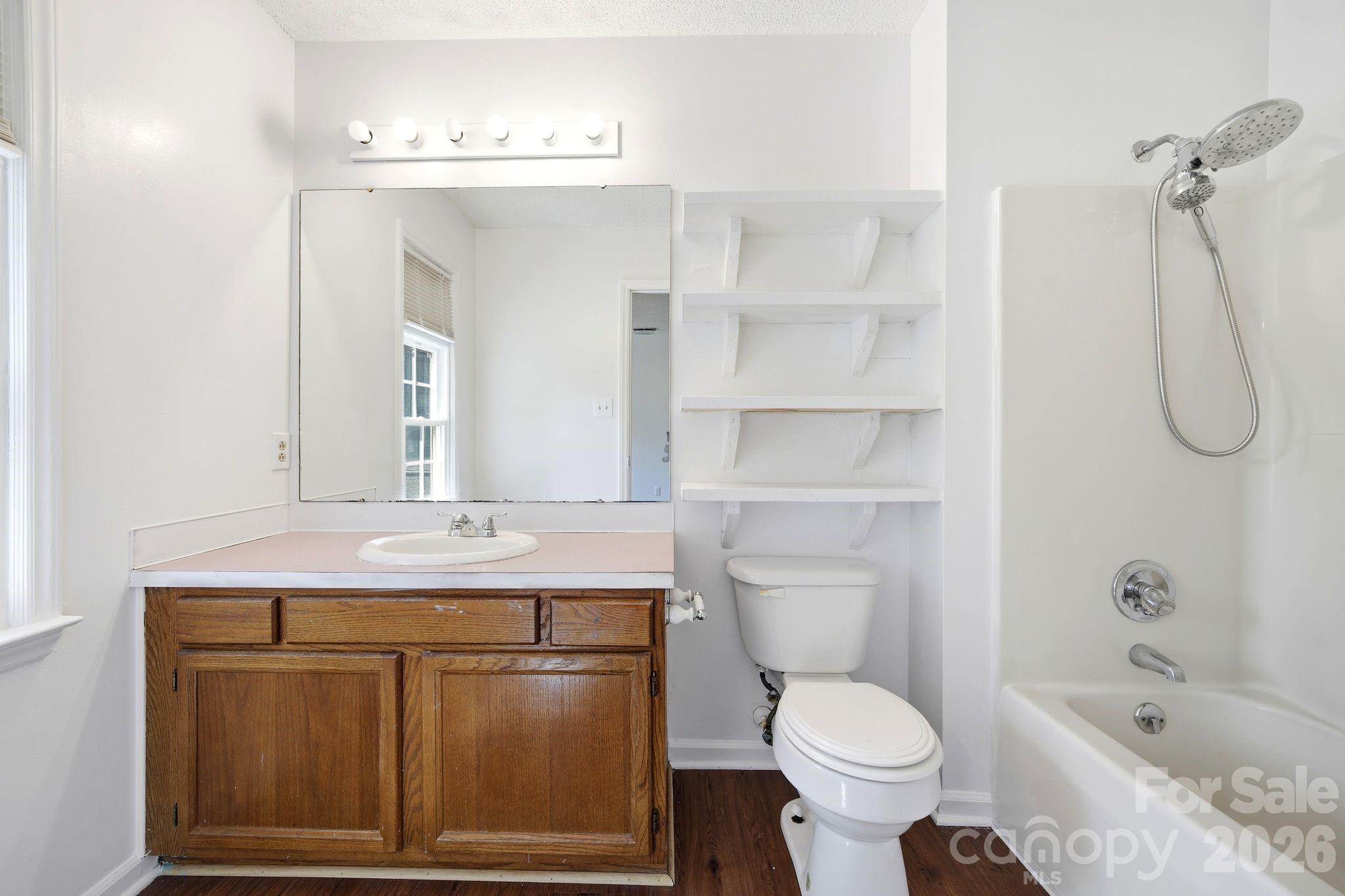 605 Brookside Drive #53 — Monroe