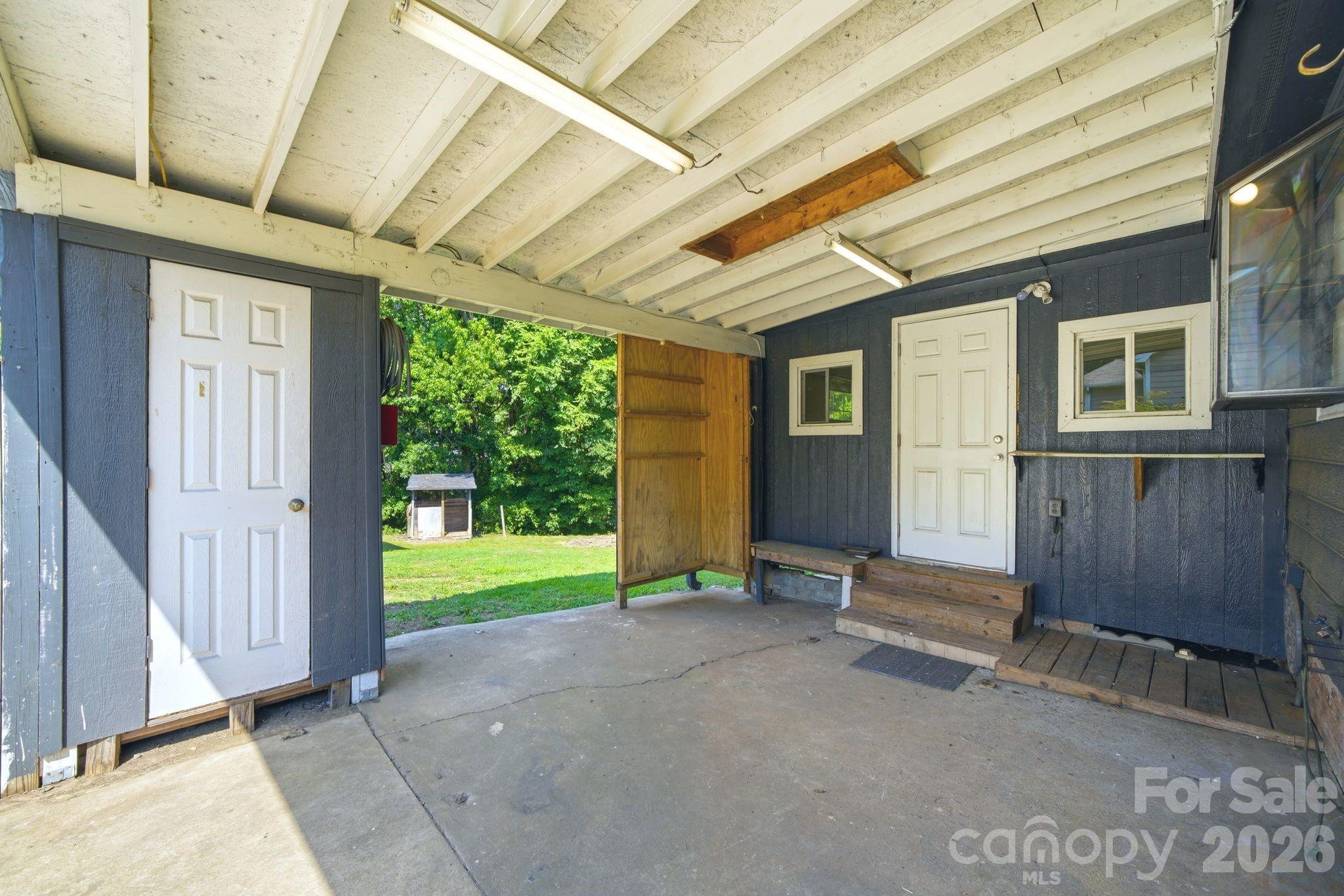 605 Brookside Drive #53 — Monroe