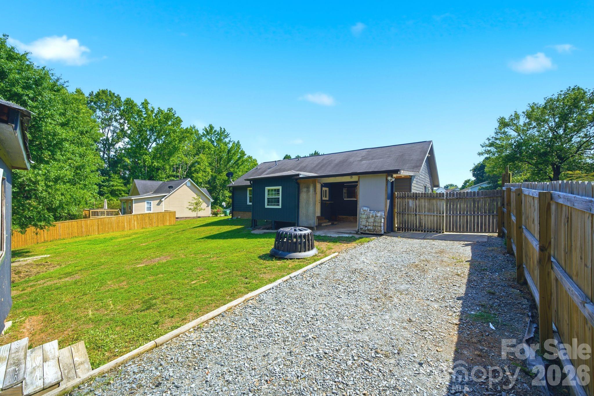 605 Brookside Drive #53 — Monroe