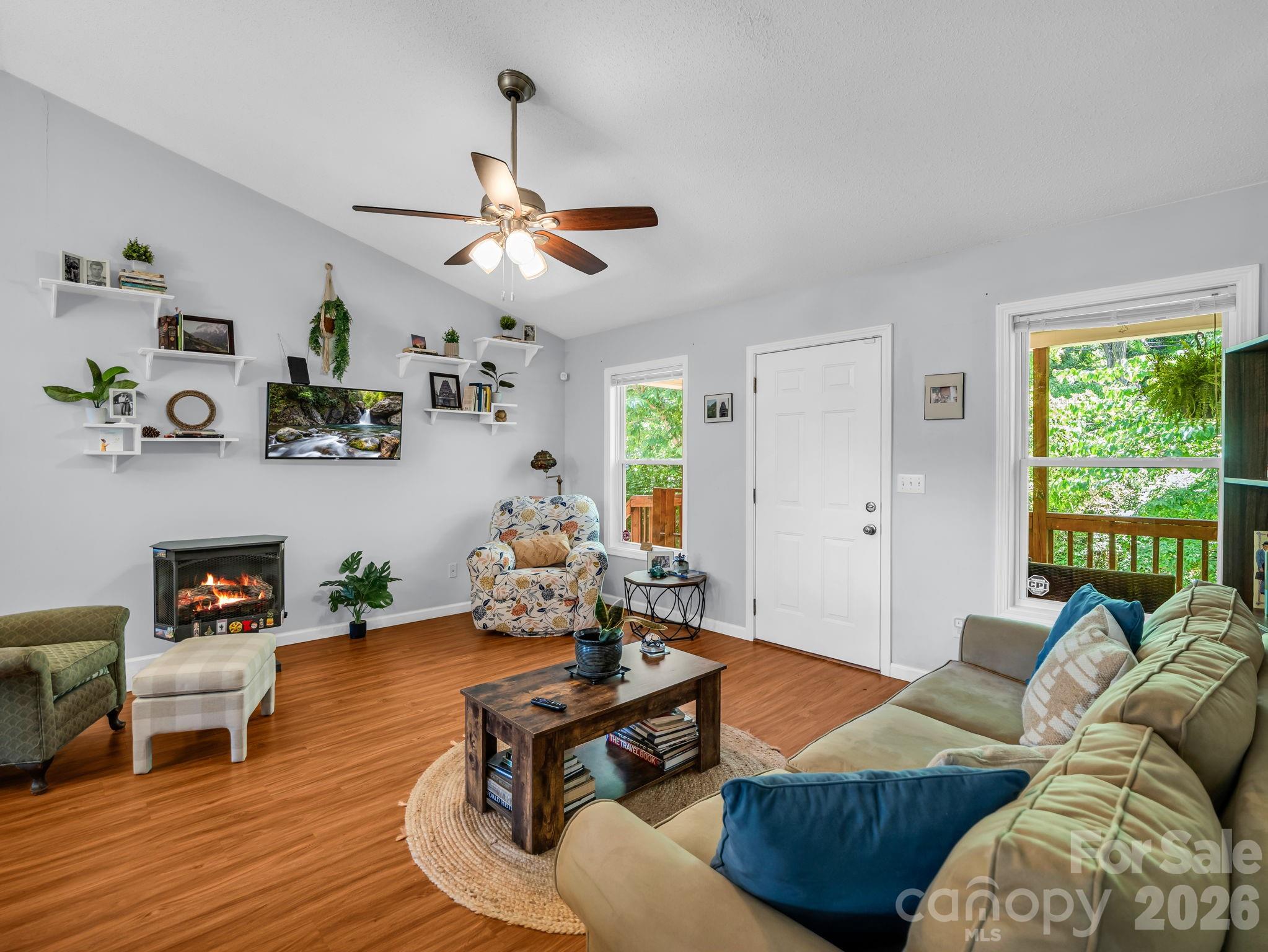 23 Peace Street — Asheville