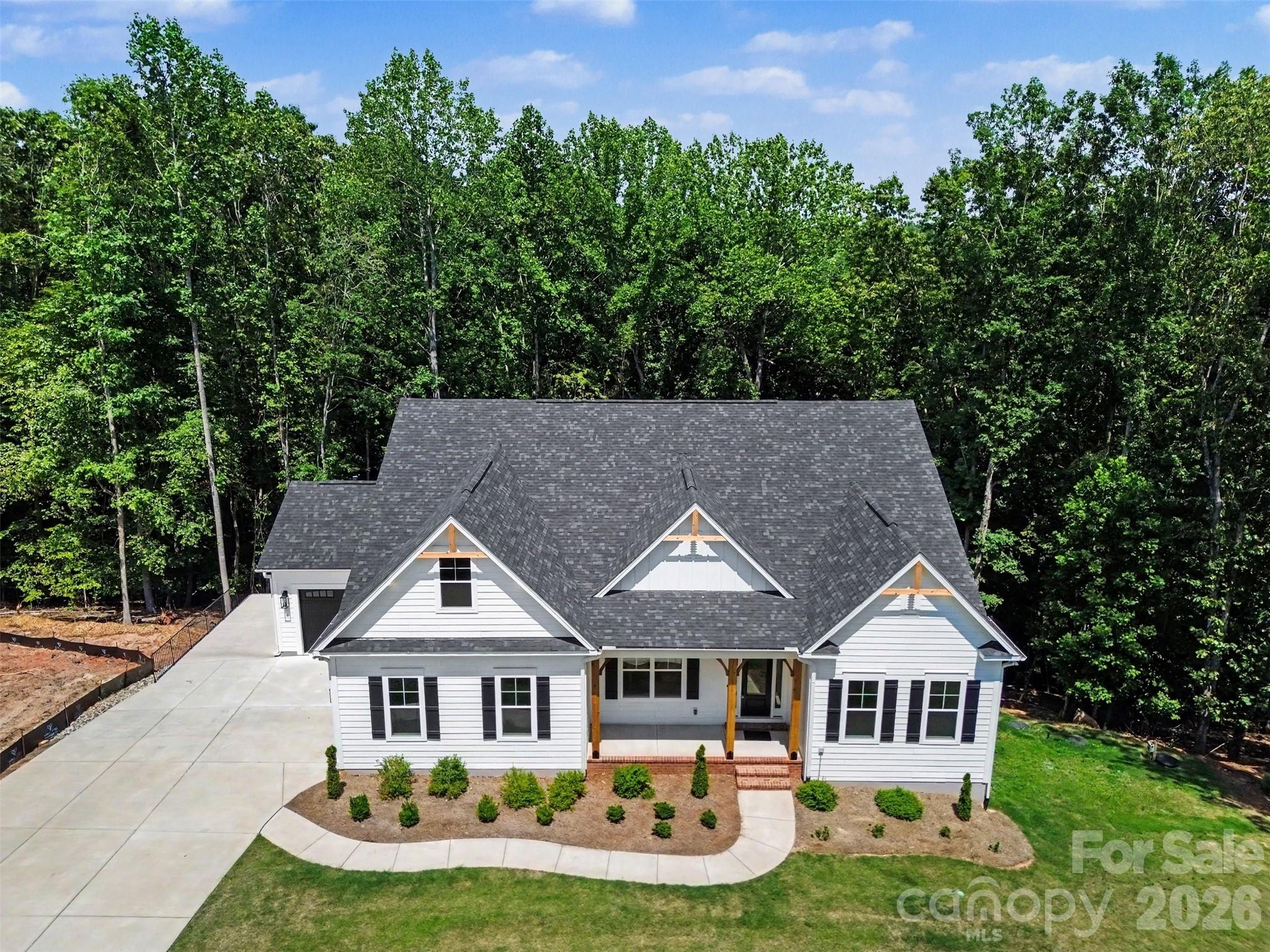 131 High Lake Drive — Statesville