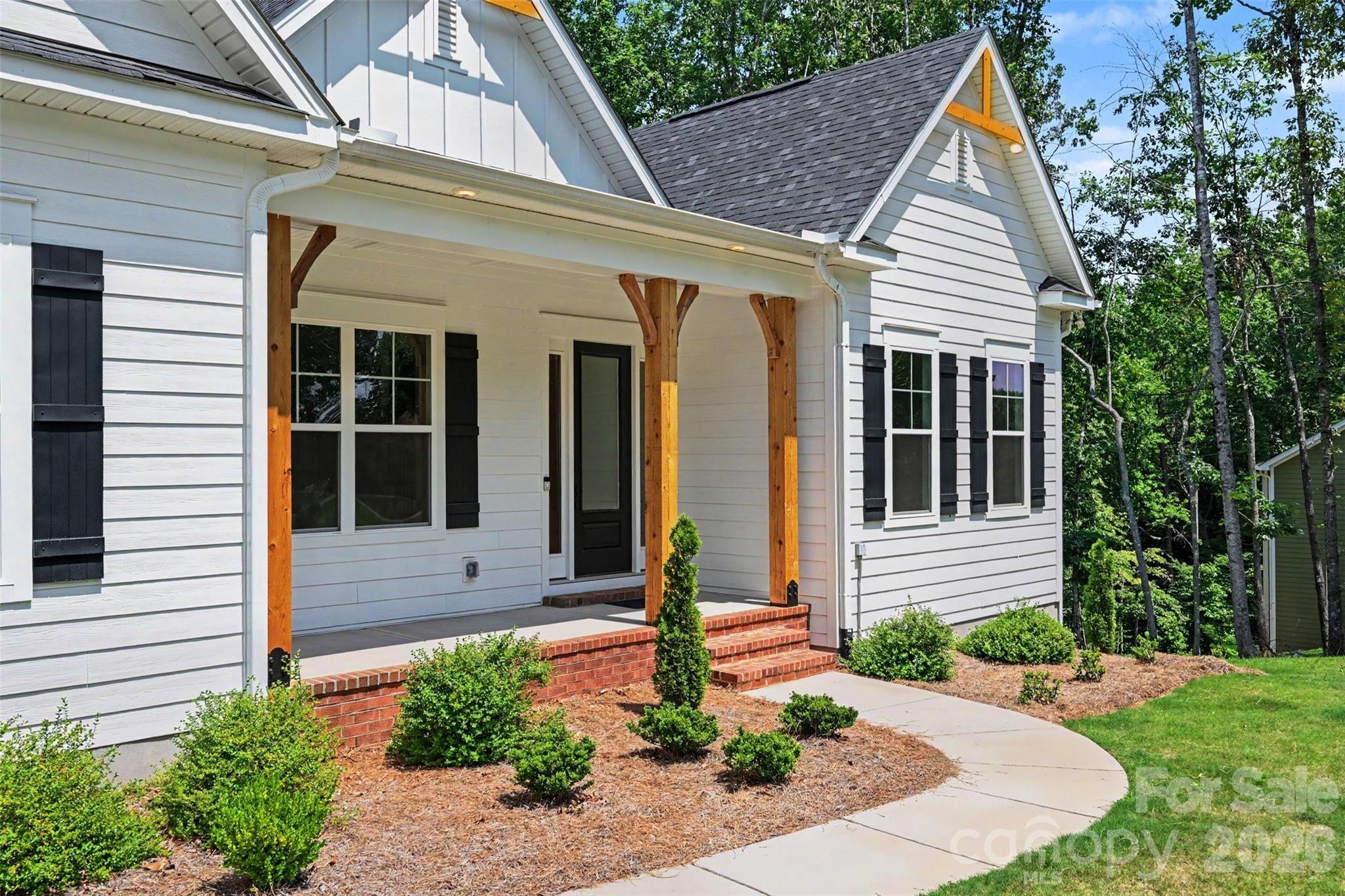 131 High Lake Drive — Statesville