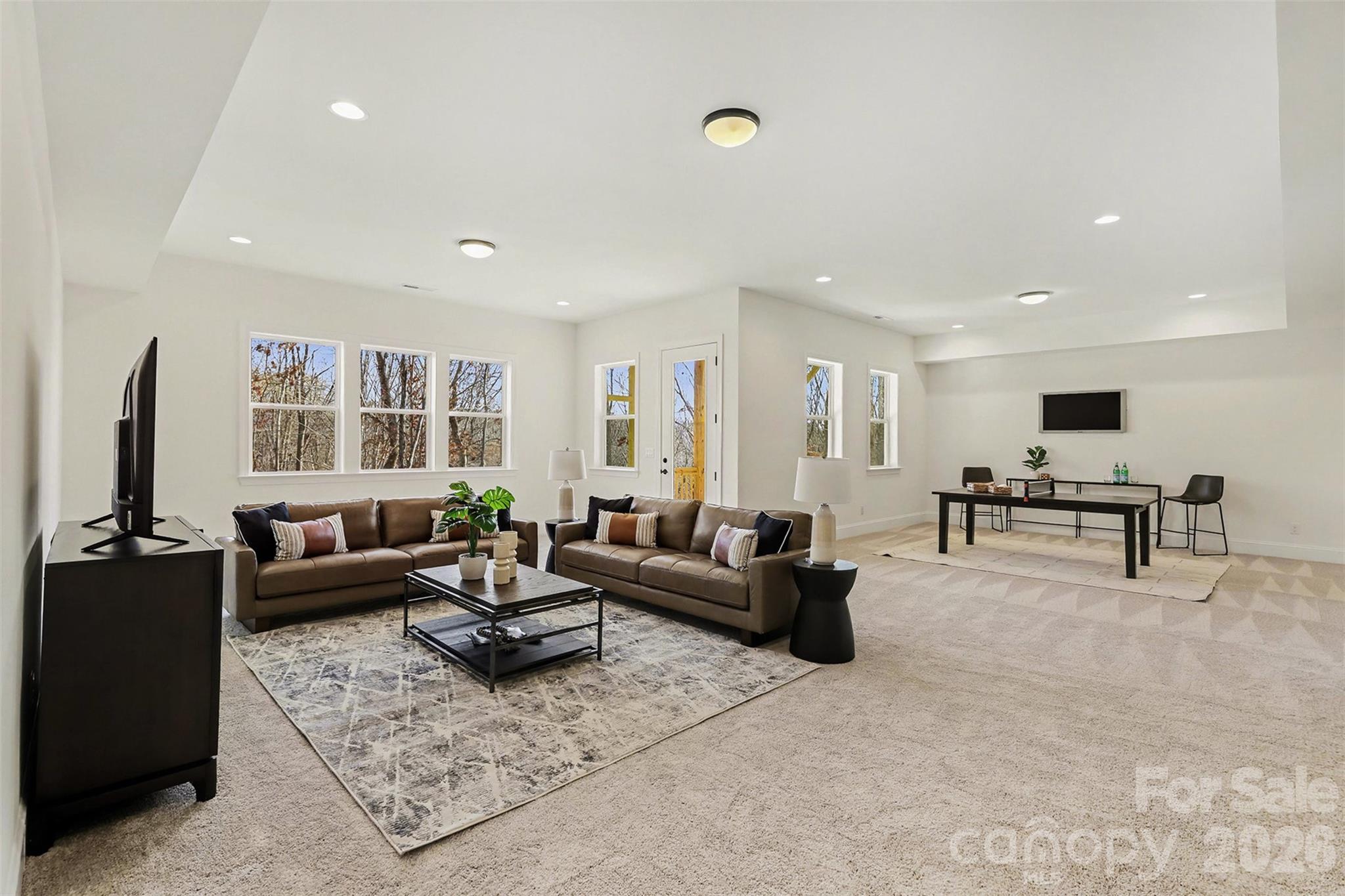 131 High Lake Drive — Statesville