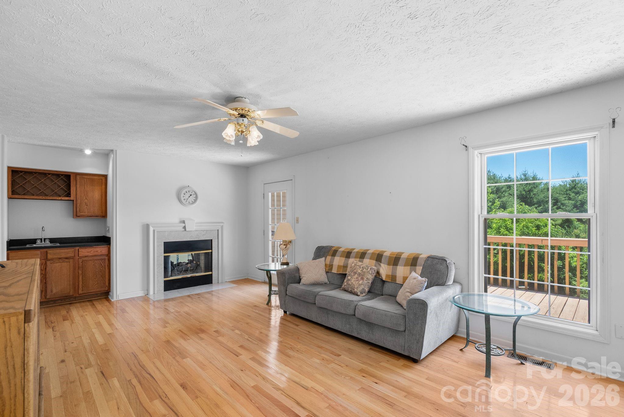 28 Song Bird Lane — Weaverville