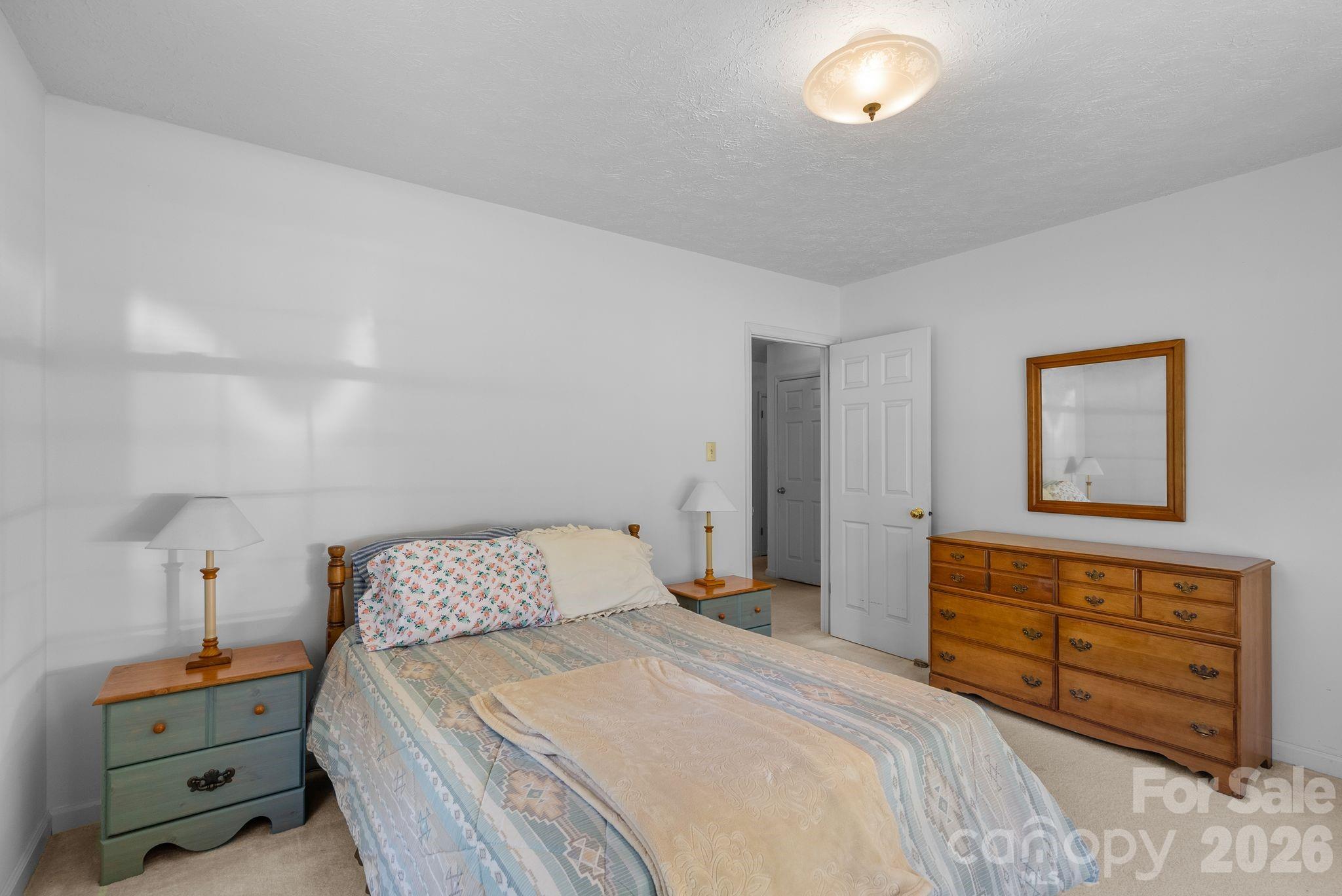 28 Song Bird Lane — Weaverville