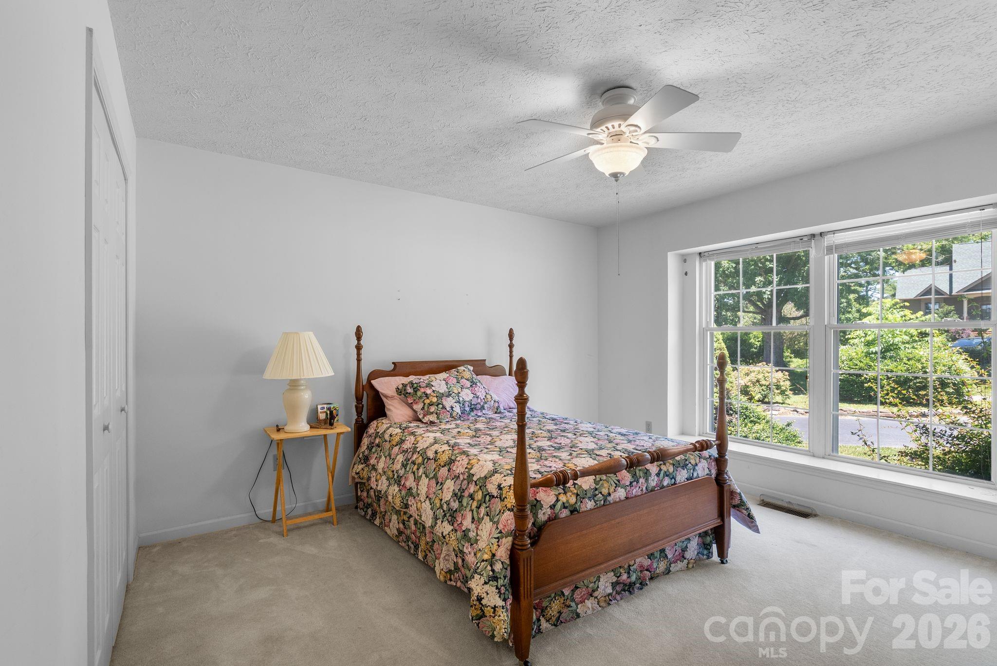 28 Song Bird Lane — Weaverville