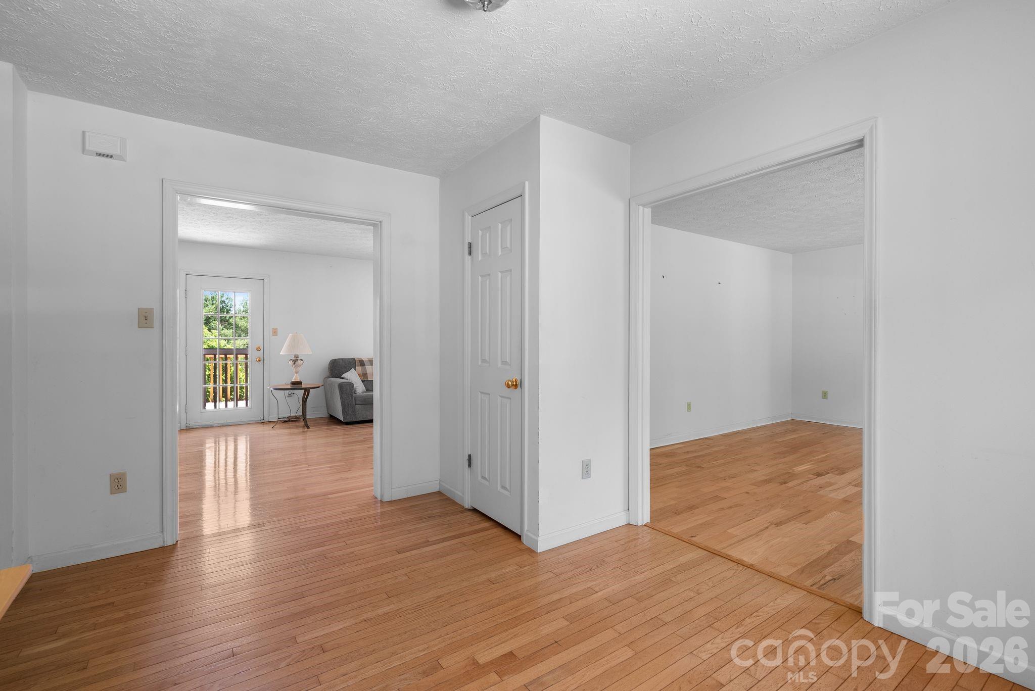 28 Song Bird Lane — Weaverville
