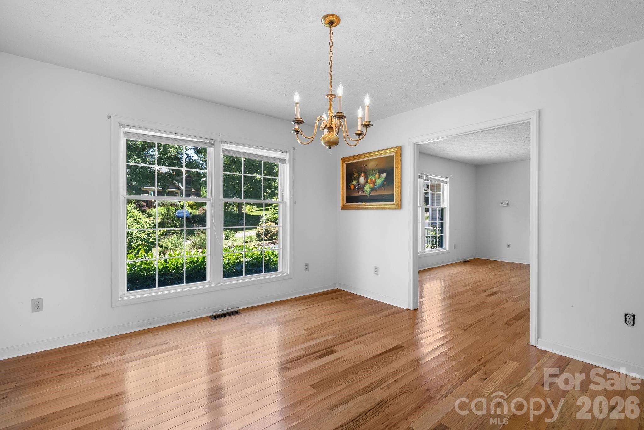 28 Song Bird Lane — Weaverville