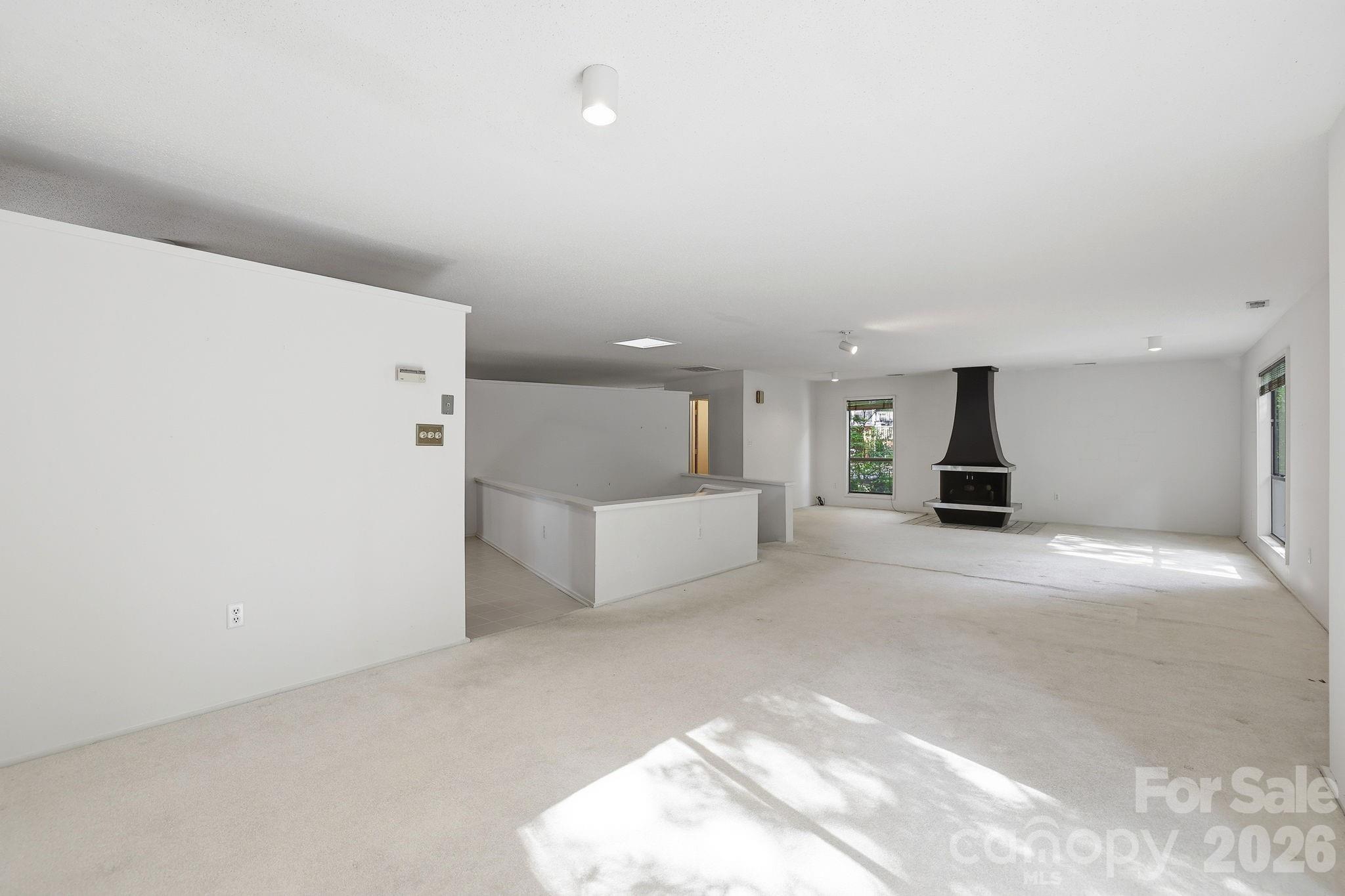 3423 Tinkerbell Lane — Charlotte
