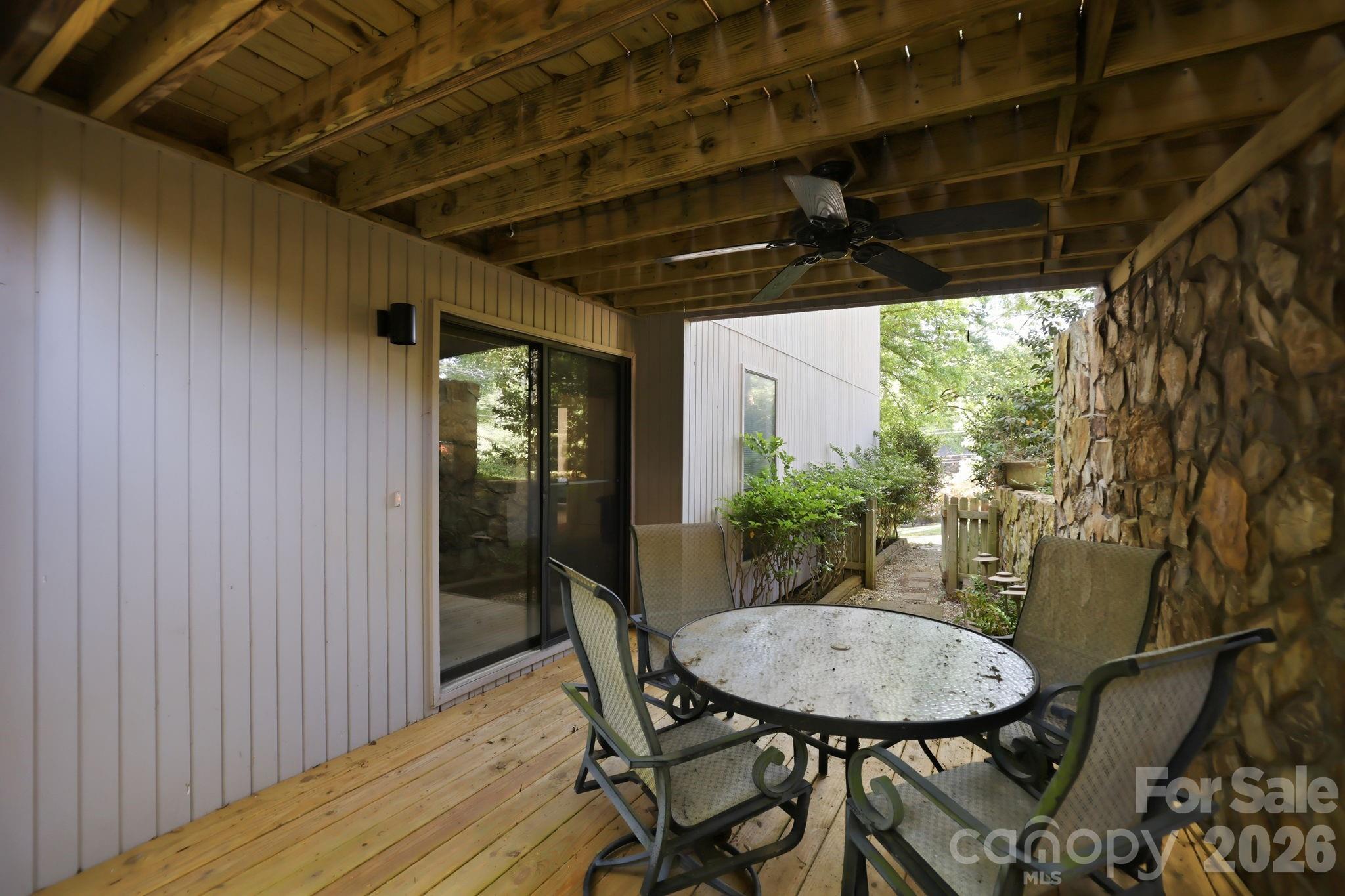 3423 Tinkerbell Lane — Charlotte