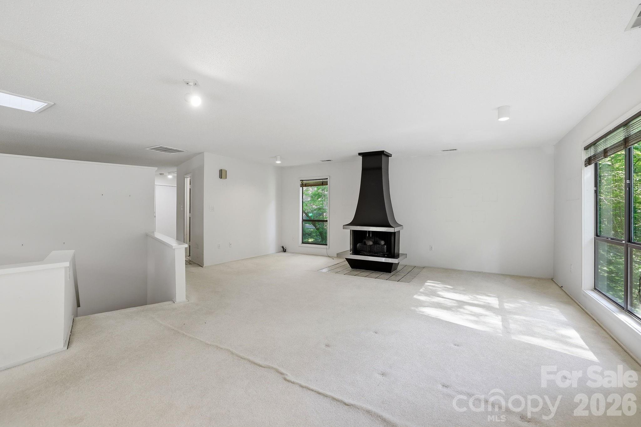 3423 Tinkerbell Lane — Charlotte
