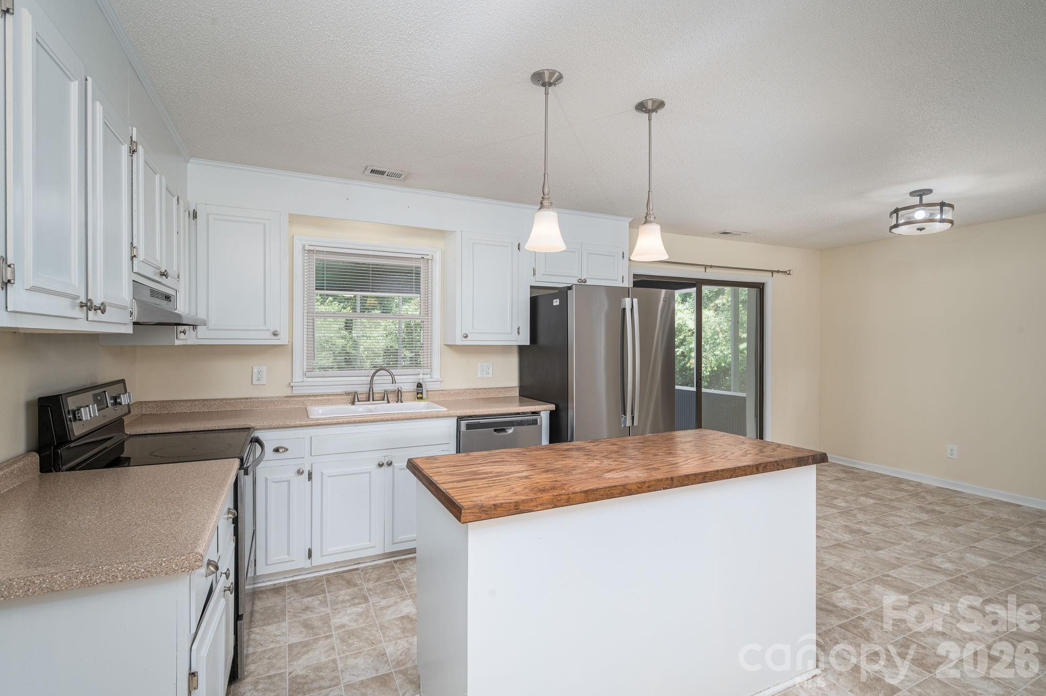 413 Bell Road — Kings Mountain