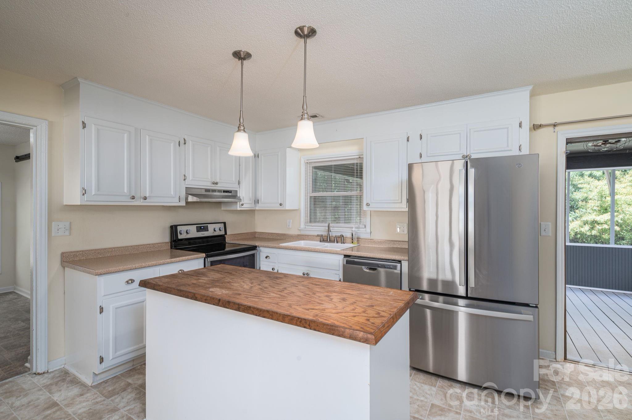 413 Bell Road — Kings Mountain
