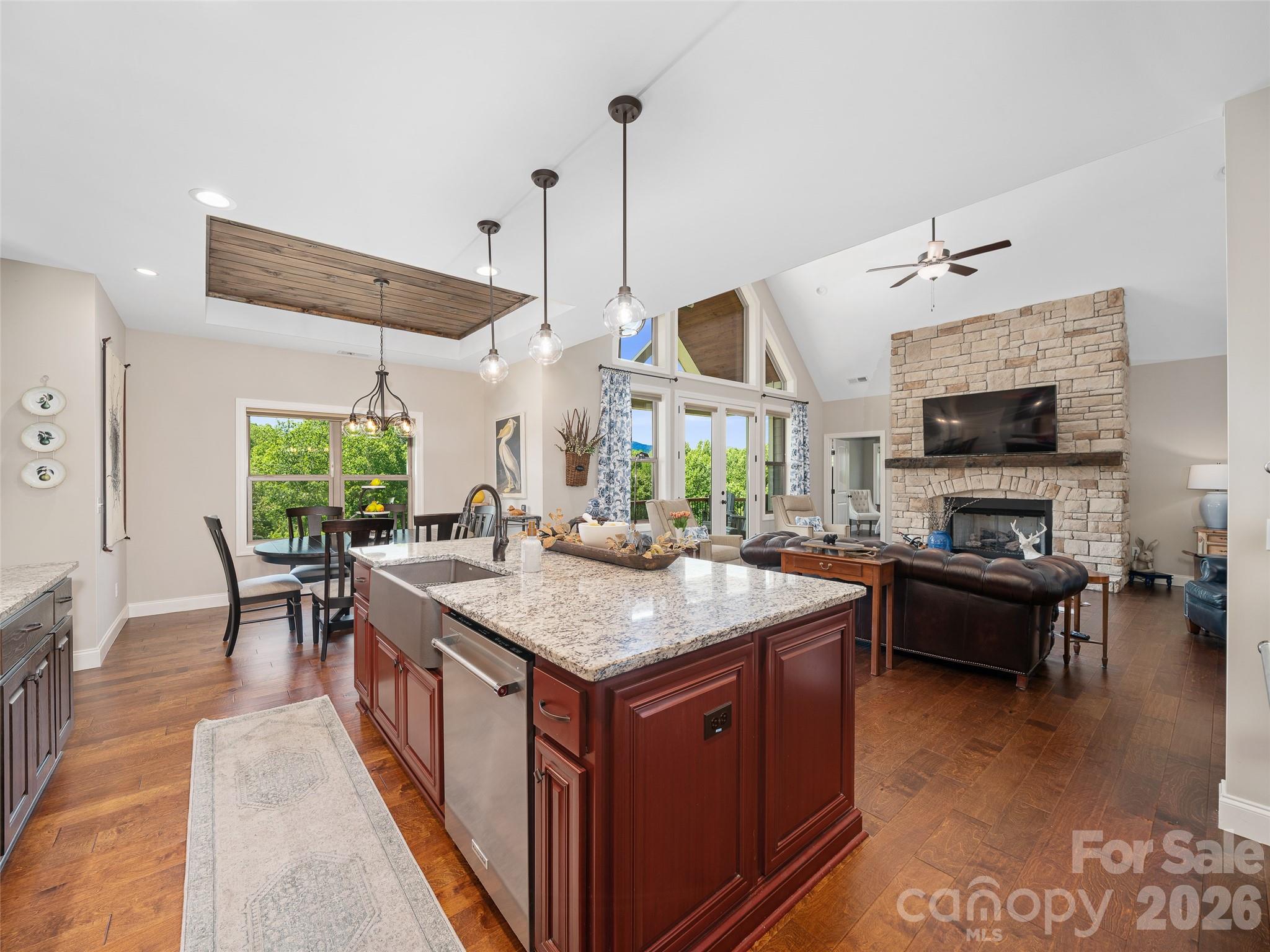 58 Sunny Morning Court — Hendersonville