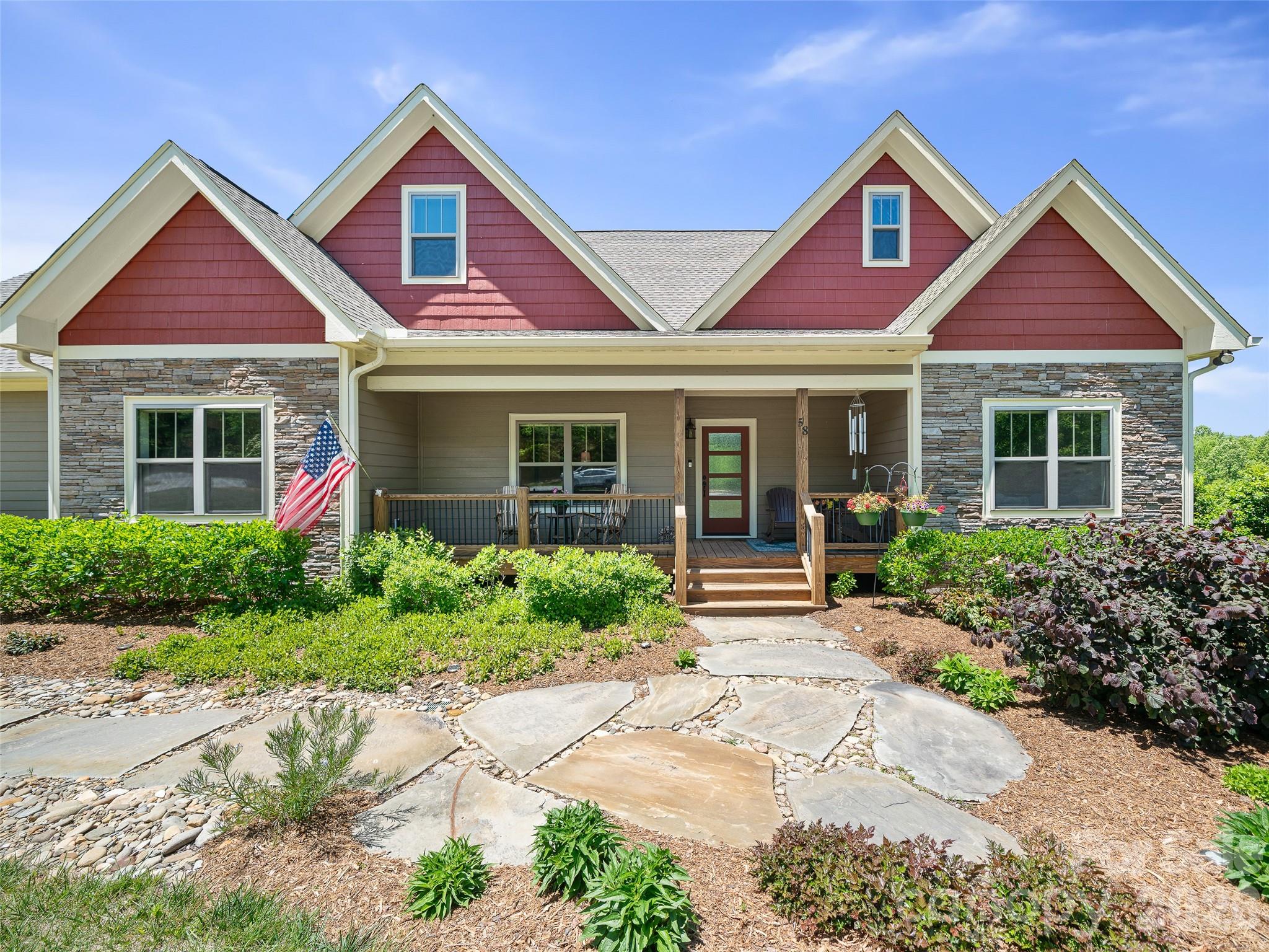58 Sunny Morning Court — Hendersonville