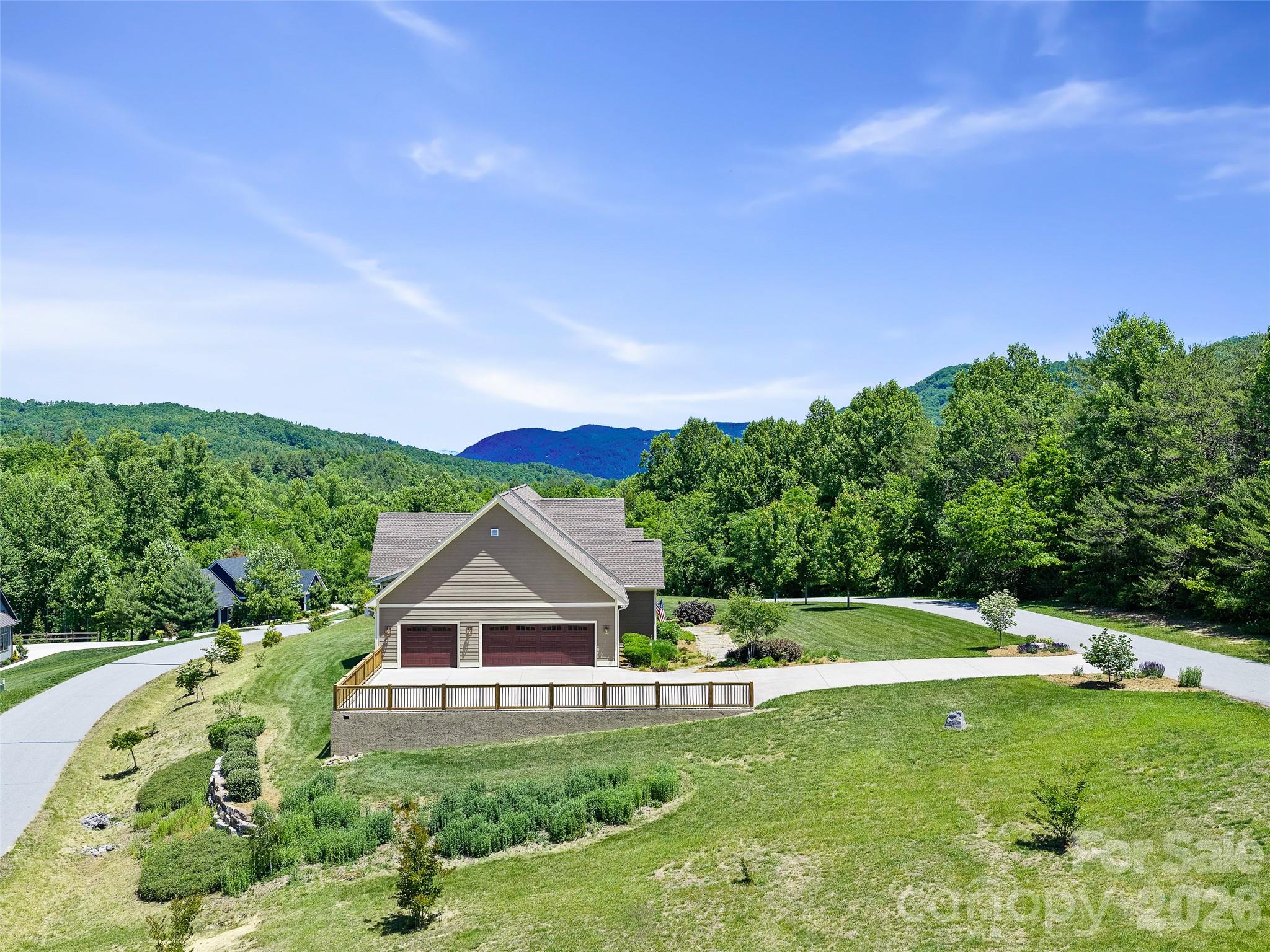 58 Sunny Morning Court — Hendersonville