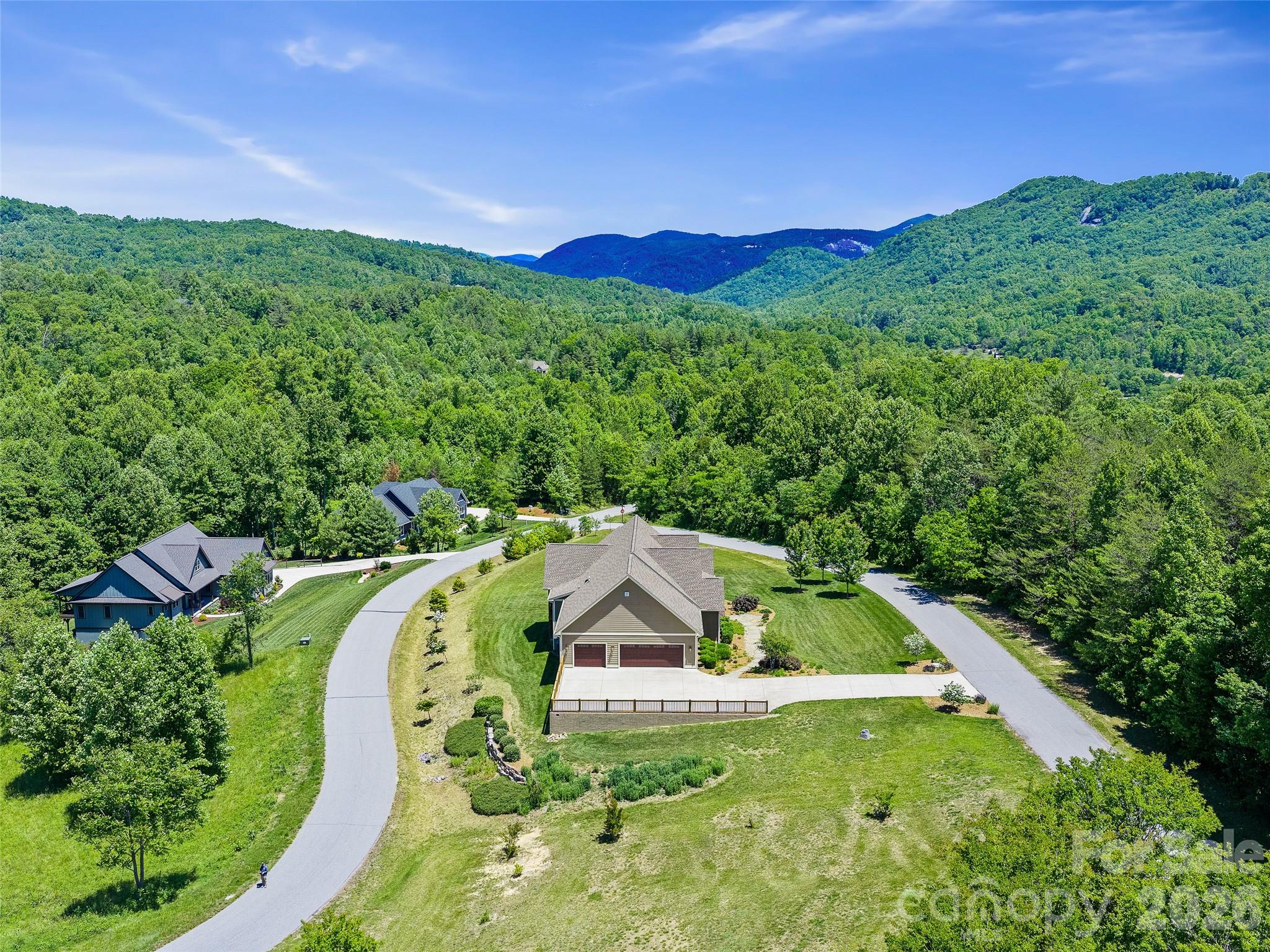 58 Sunny Morning Court — Hendersonville