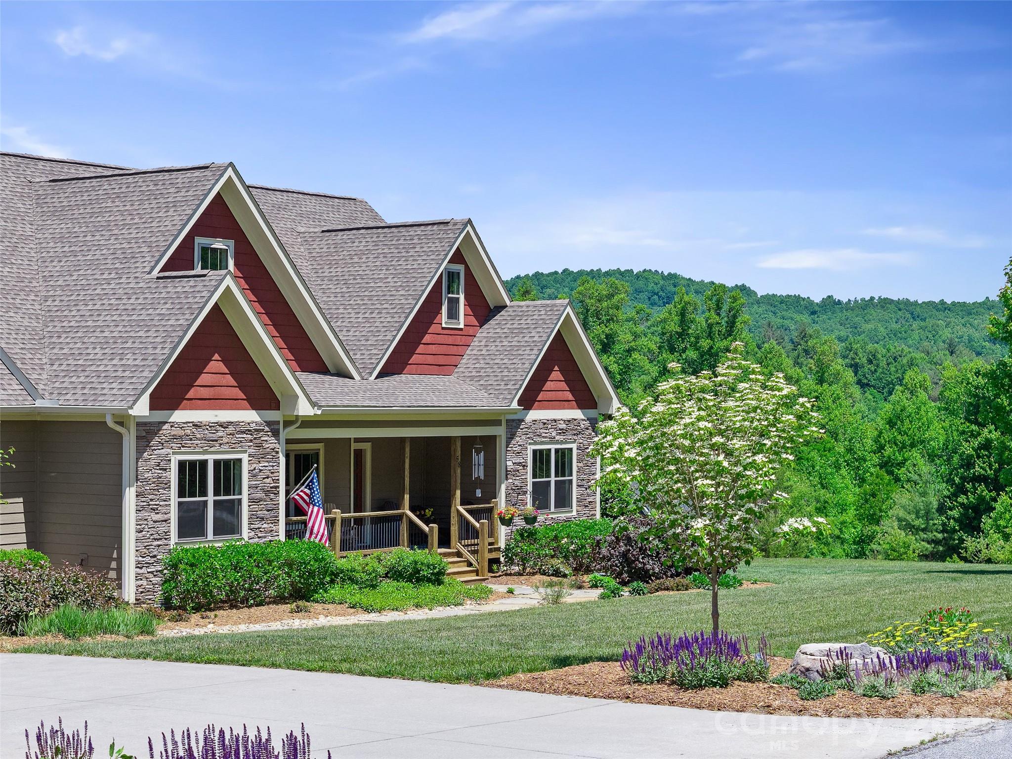 58 Sunny Morning Court — Hendersonville