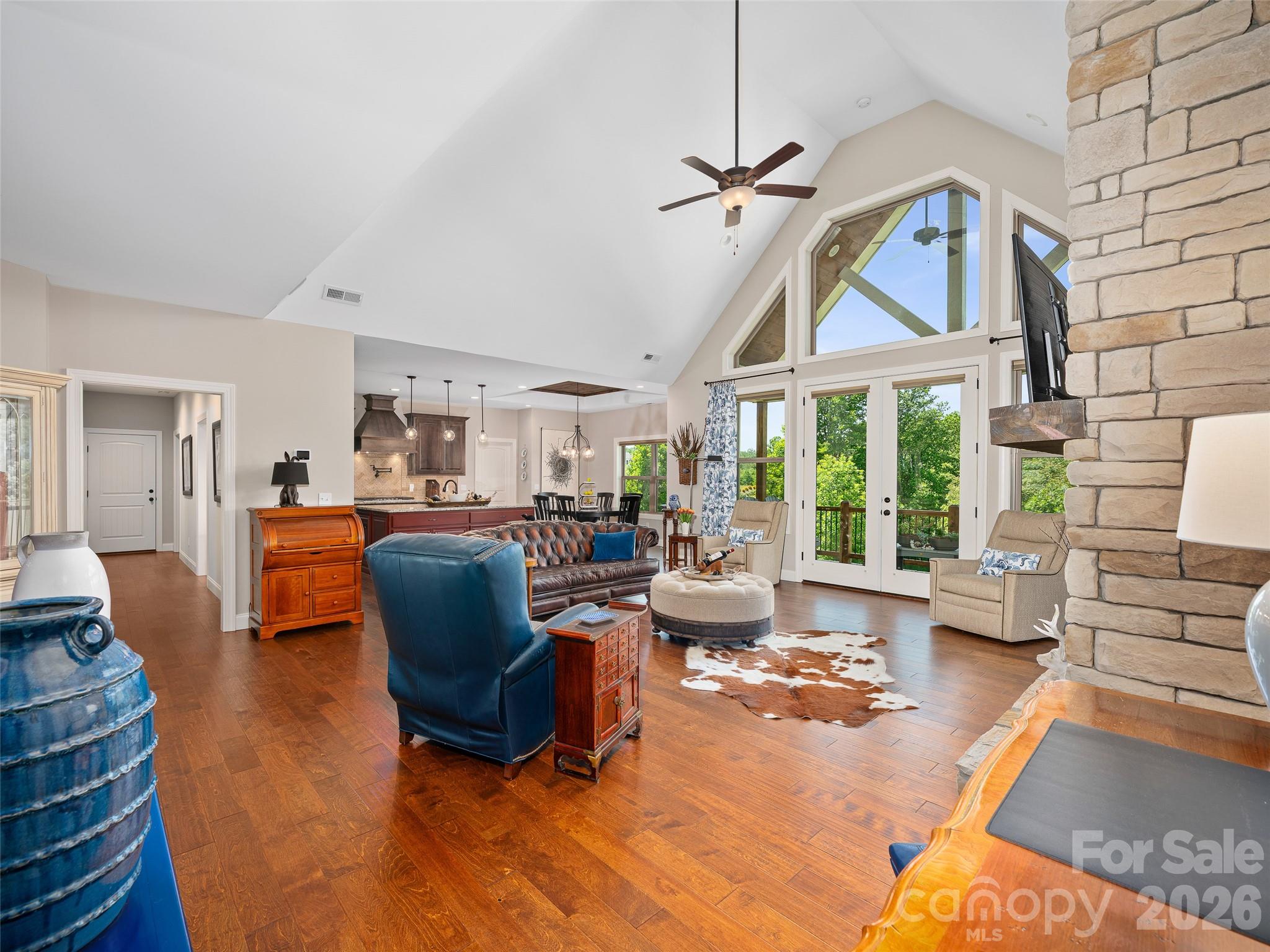 58 Sunny Morning Court — Hendersonville