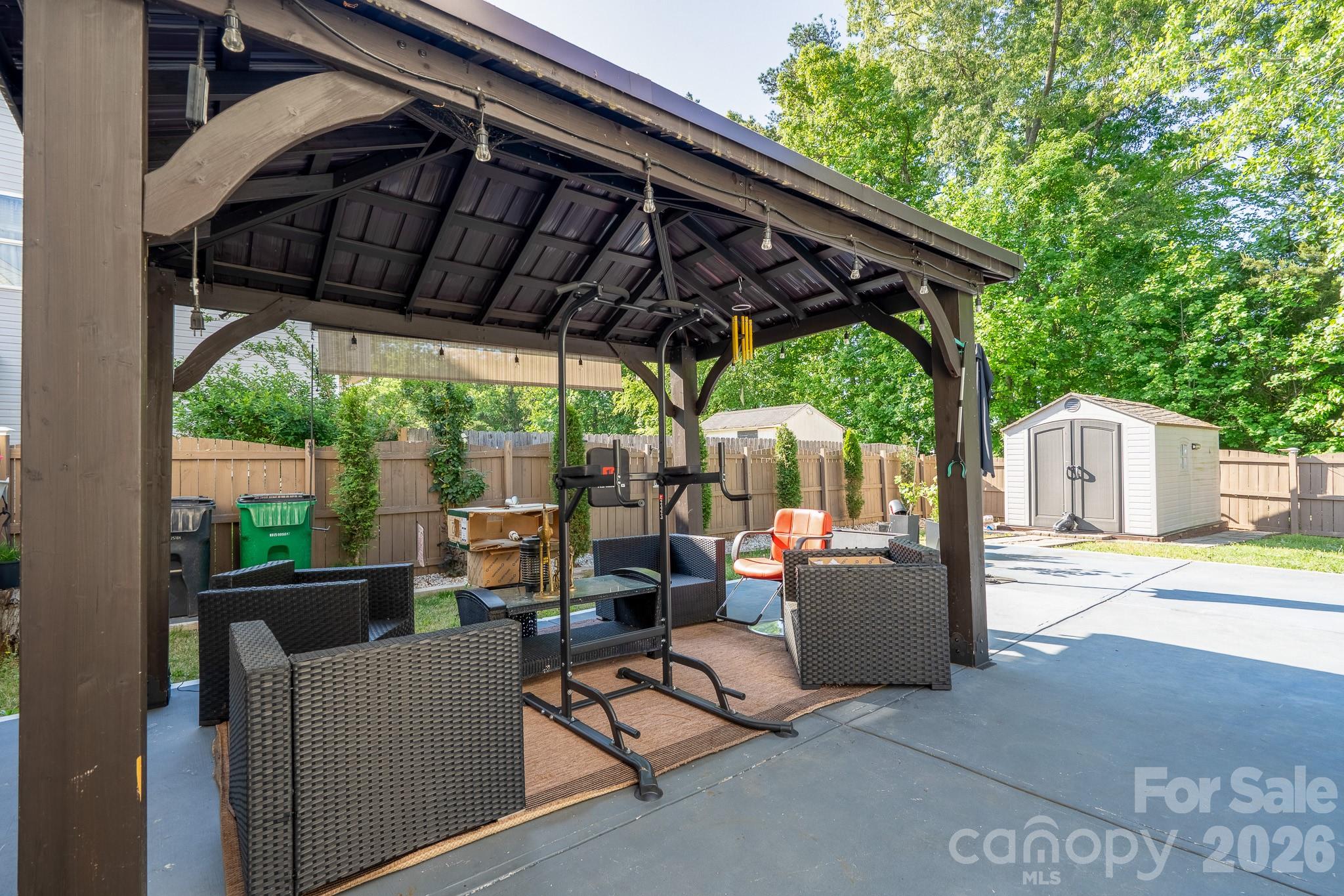 7329 Hidden Creek Drive — Charlotte