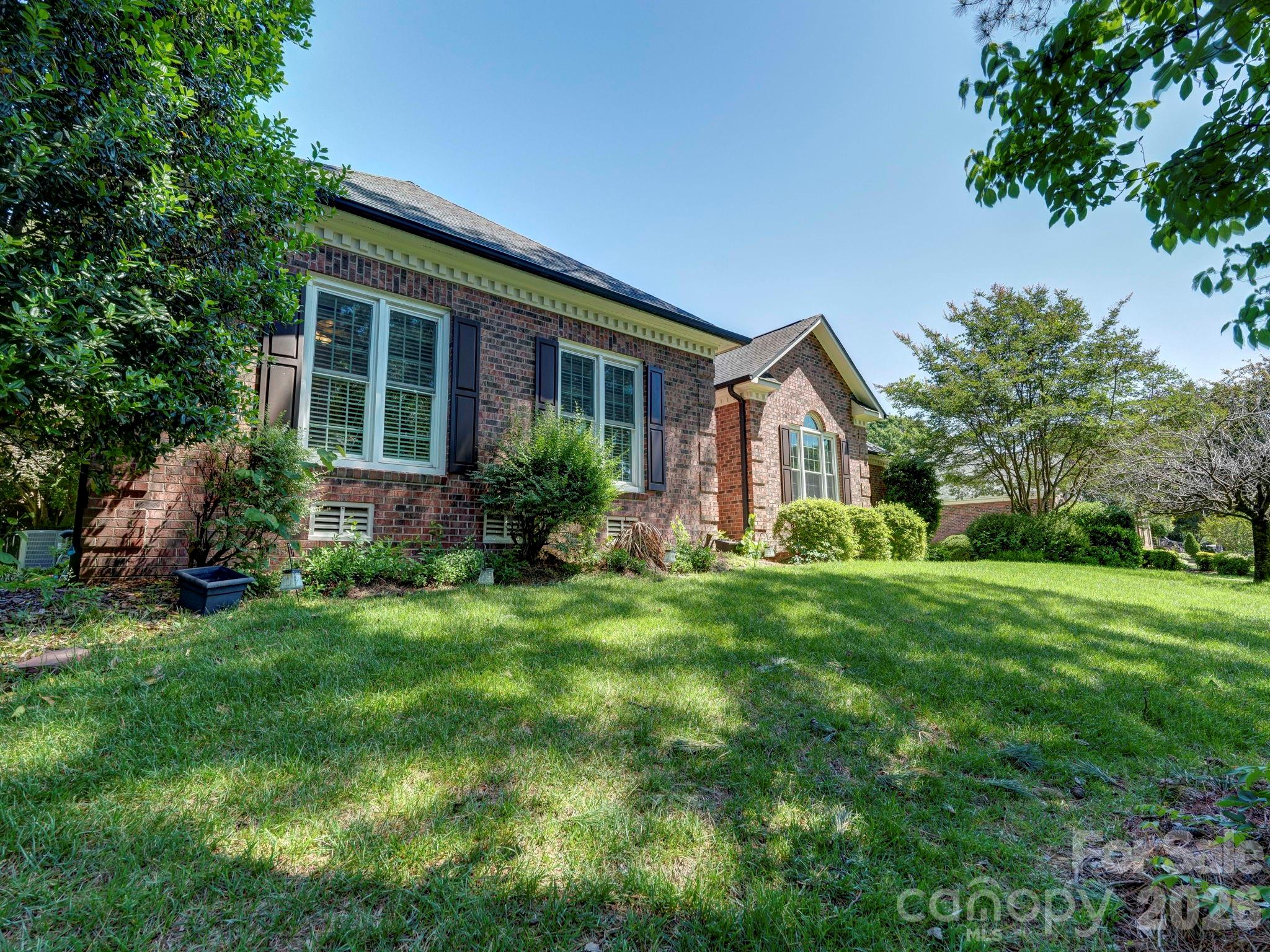 3498 Brighton Court NW — Concord