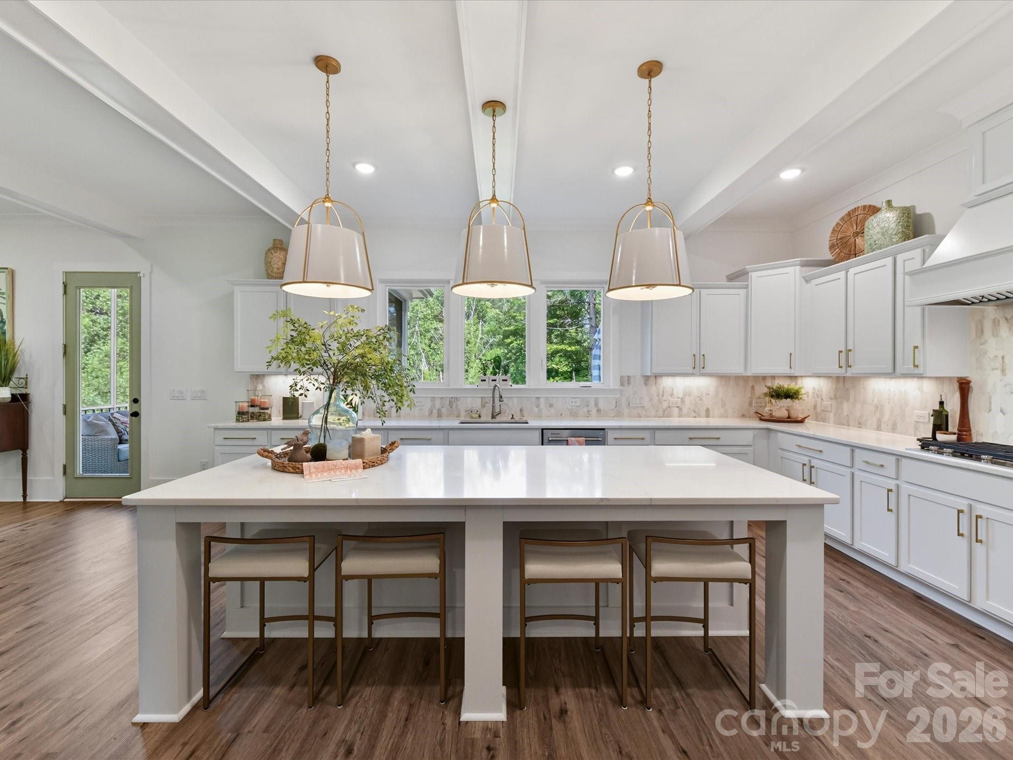 202 Streamwood Road — Troutman