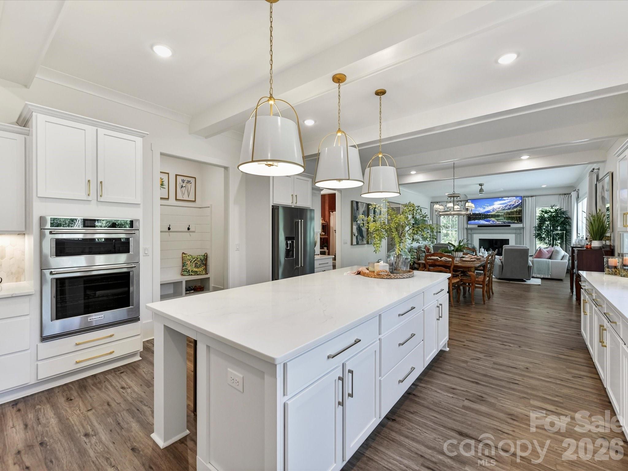 202 Streamwood Road — Troutman