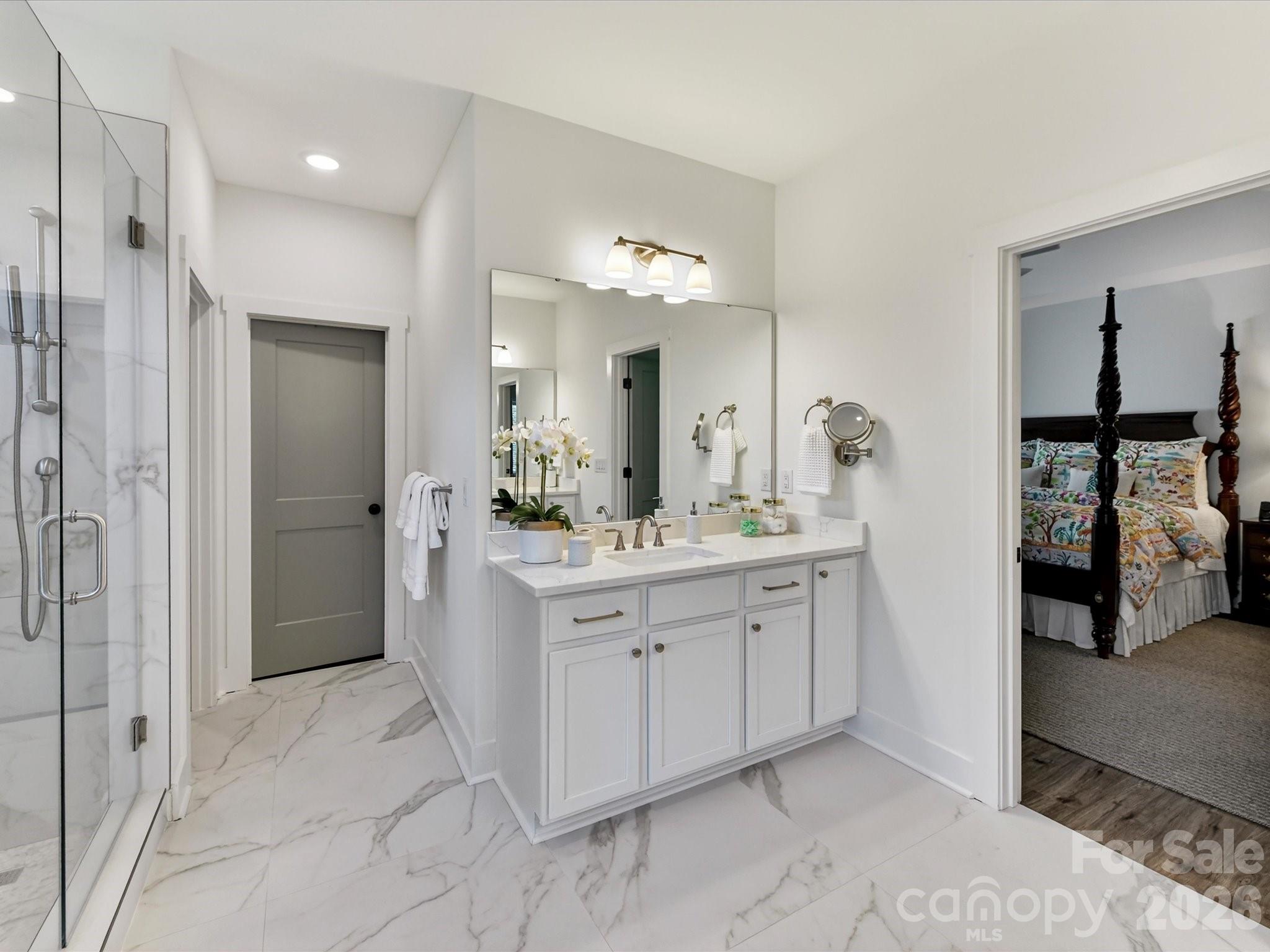 202 Streamwood Road — Troutman